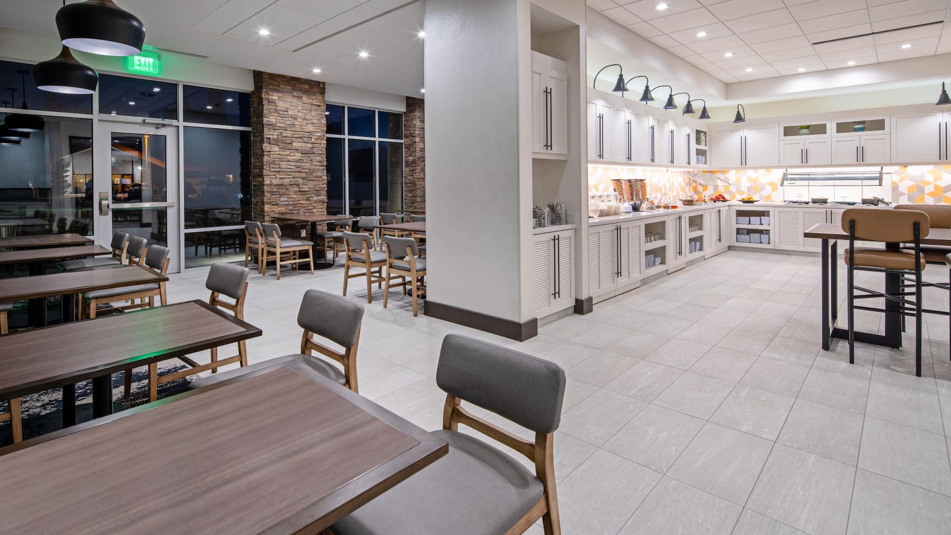 Hyatt Place Bakersfield Breakfast