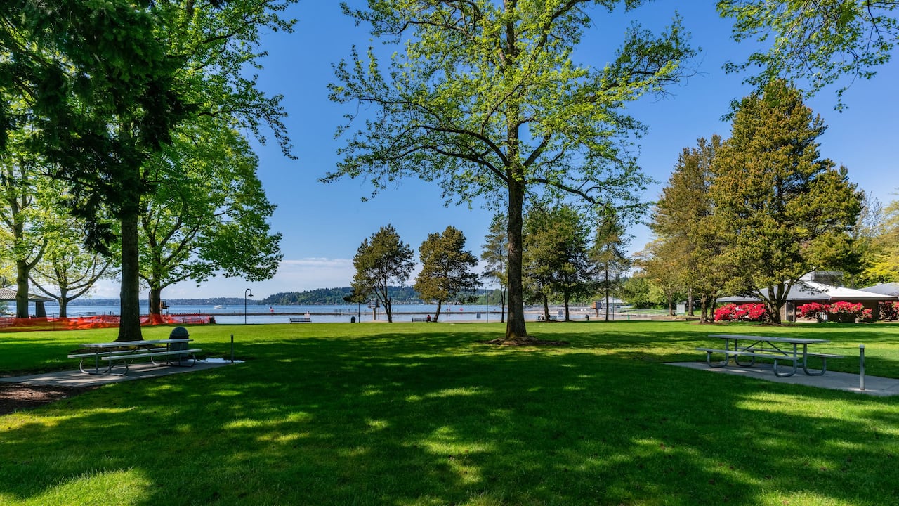 Gene Coulon Park by Hyatt Regency Lake Washington