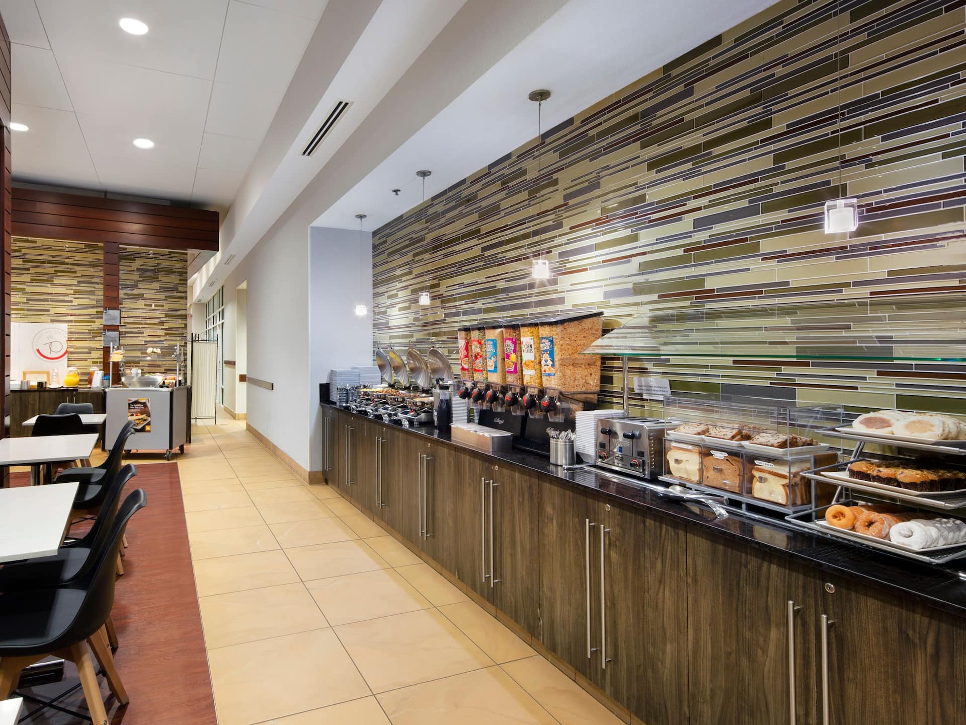 Hyatt House San Jose/Silicon Valley Breakfast Area