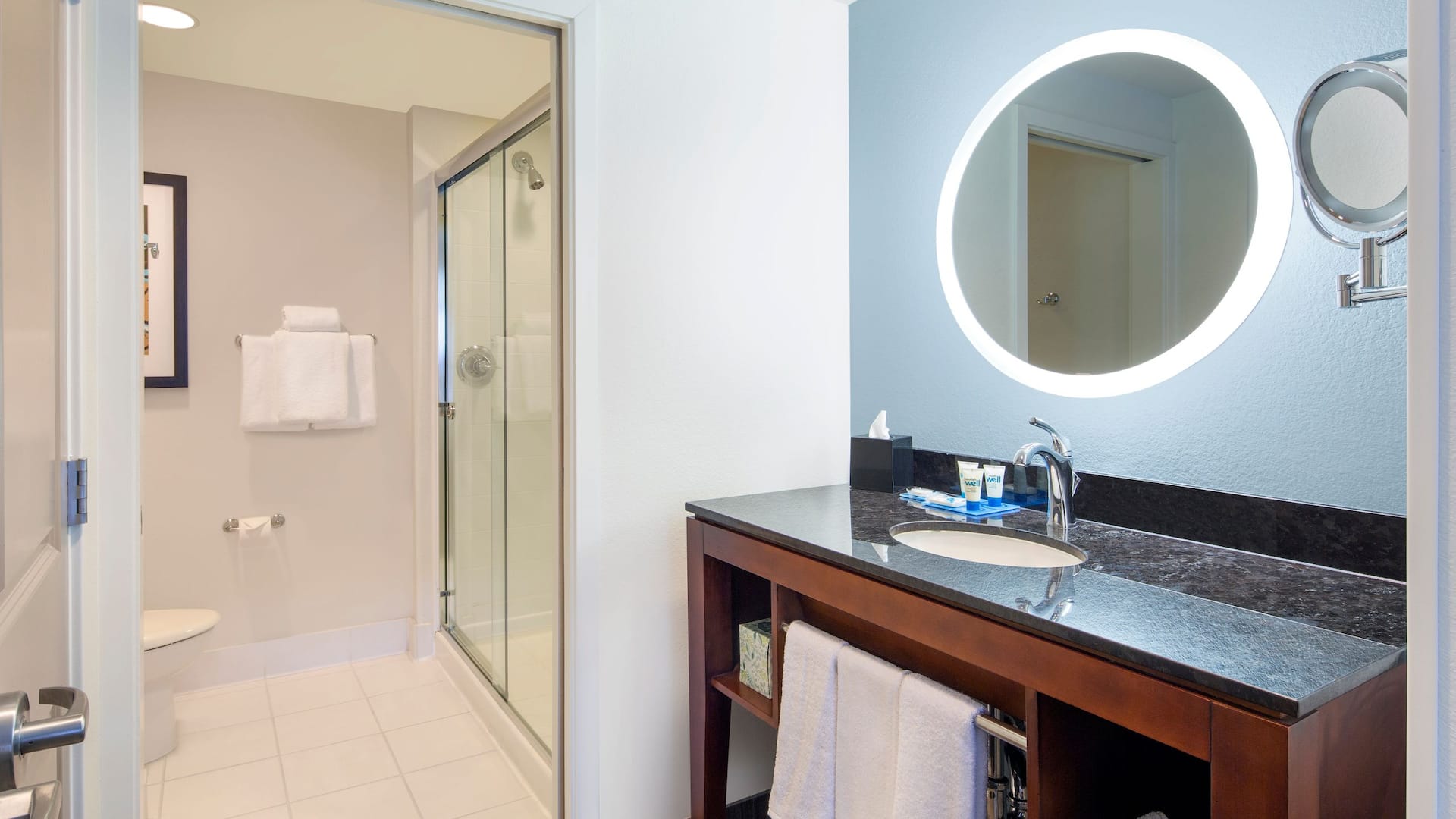 Hyatt House San Jose/Silicon Valley Bathroom