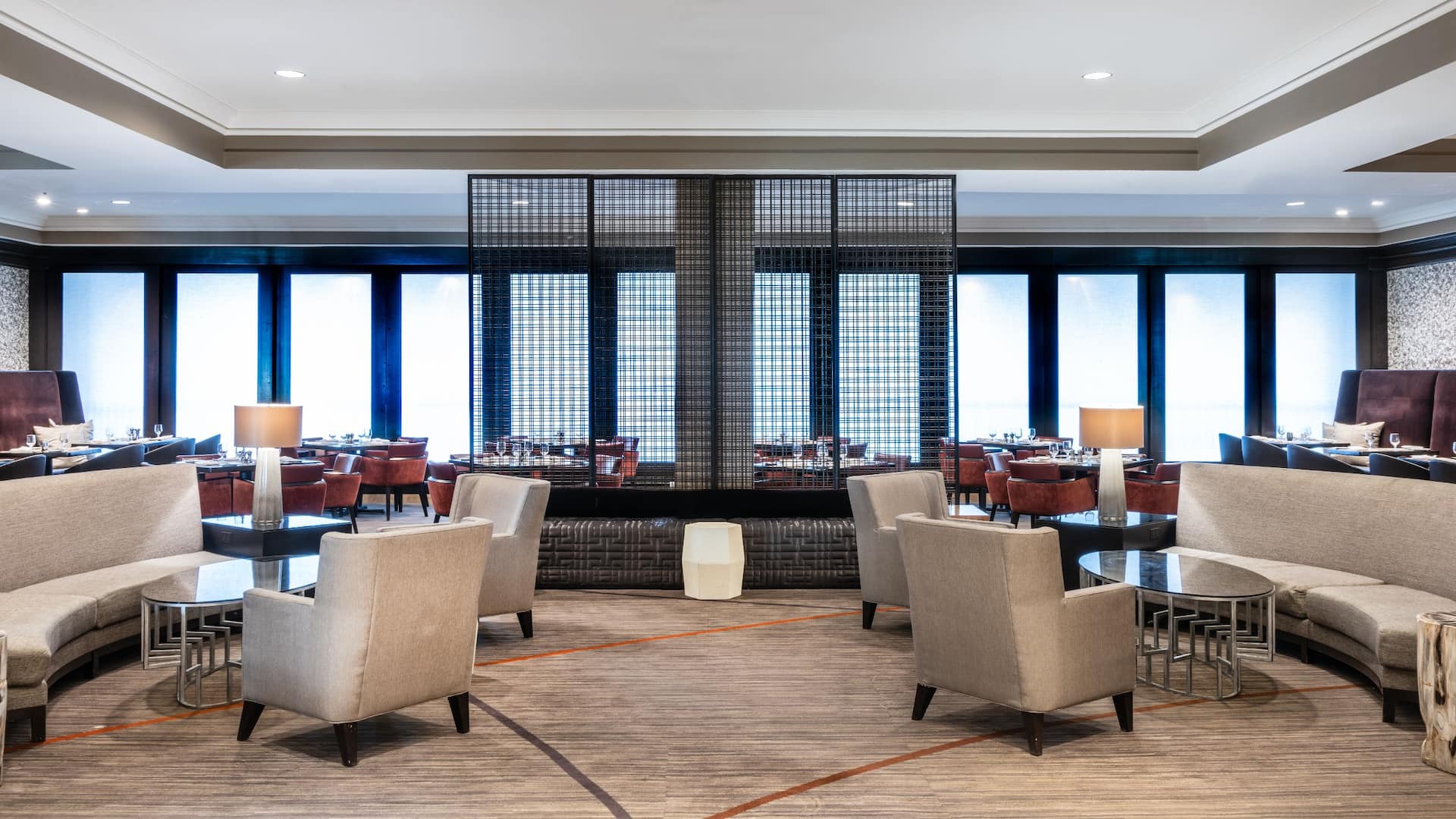 Hyatt Regency Long Island Nu Lounge