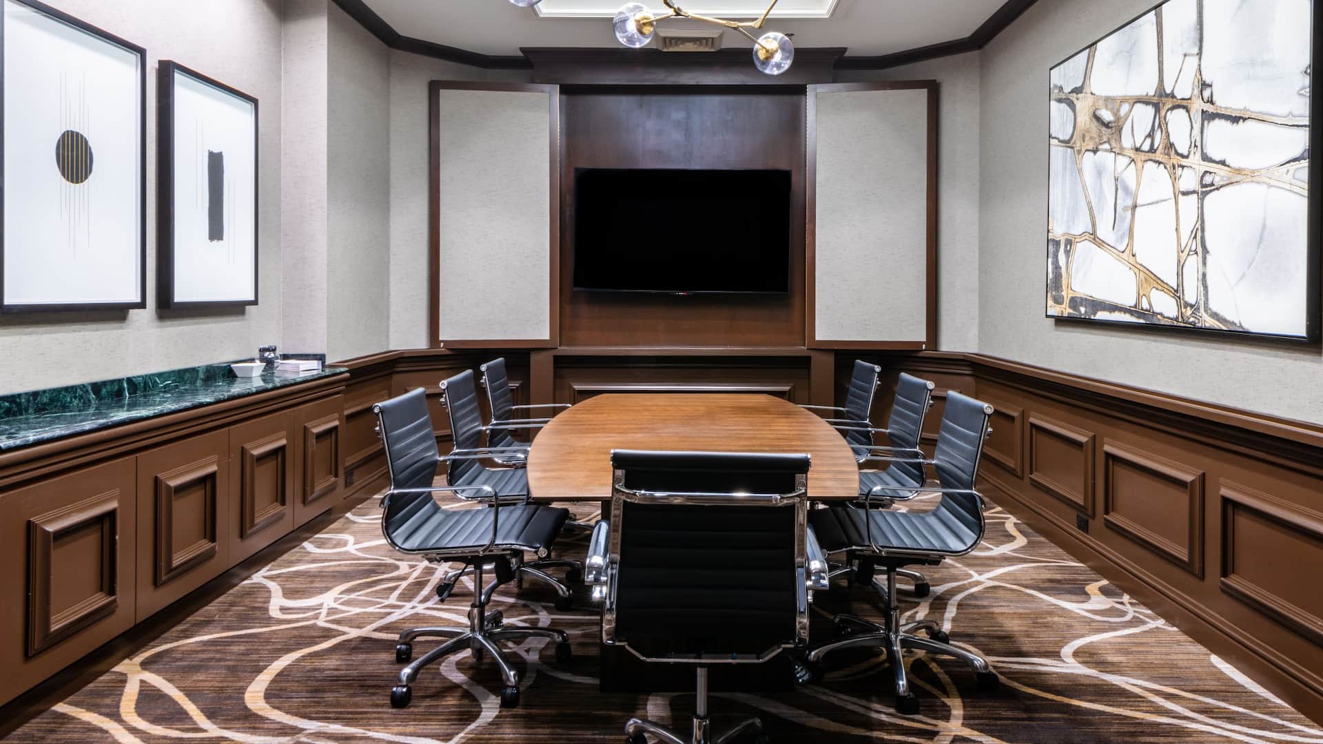 Hyatt Regency Long Island Boardroom