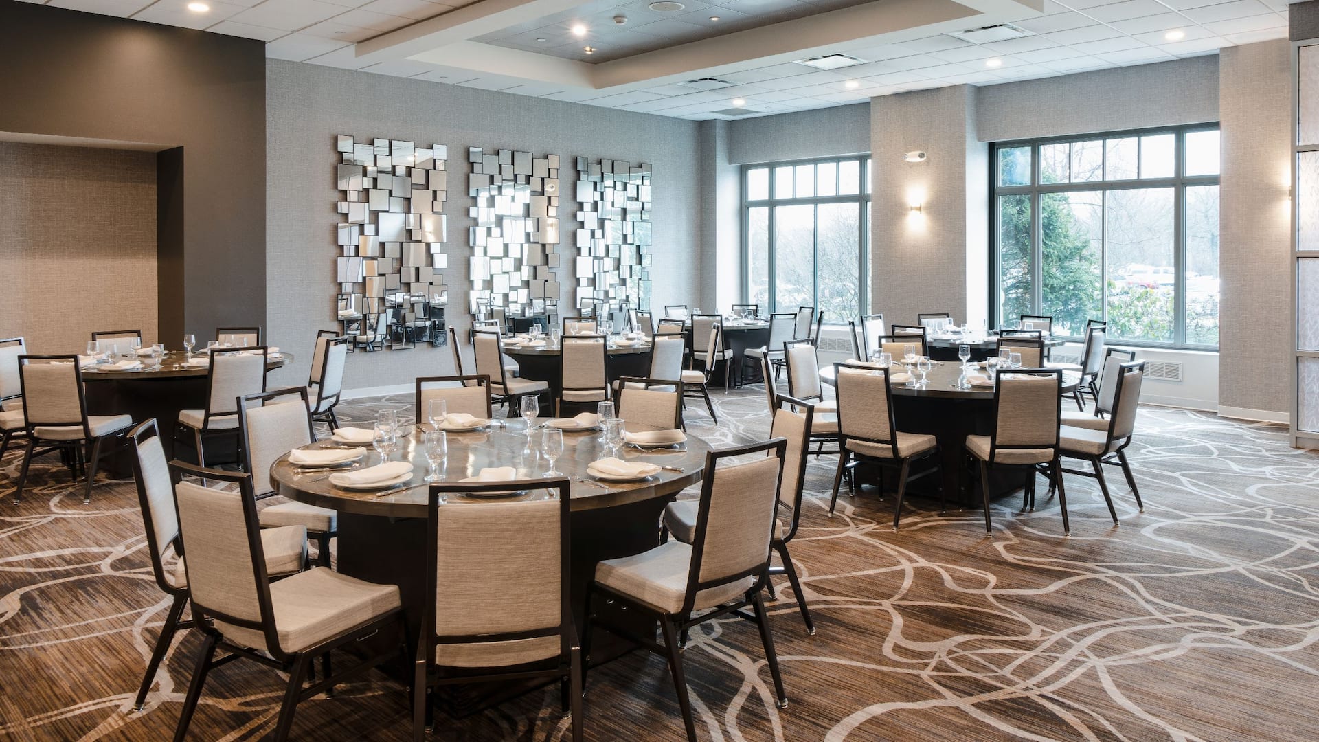 Hyatt Regency Long Island Social Event Rounds