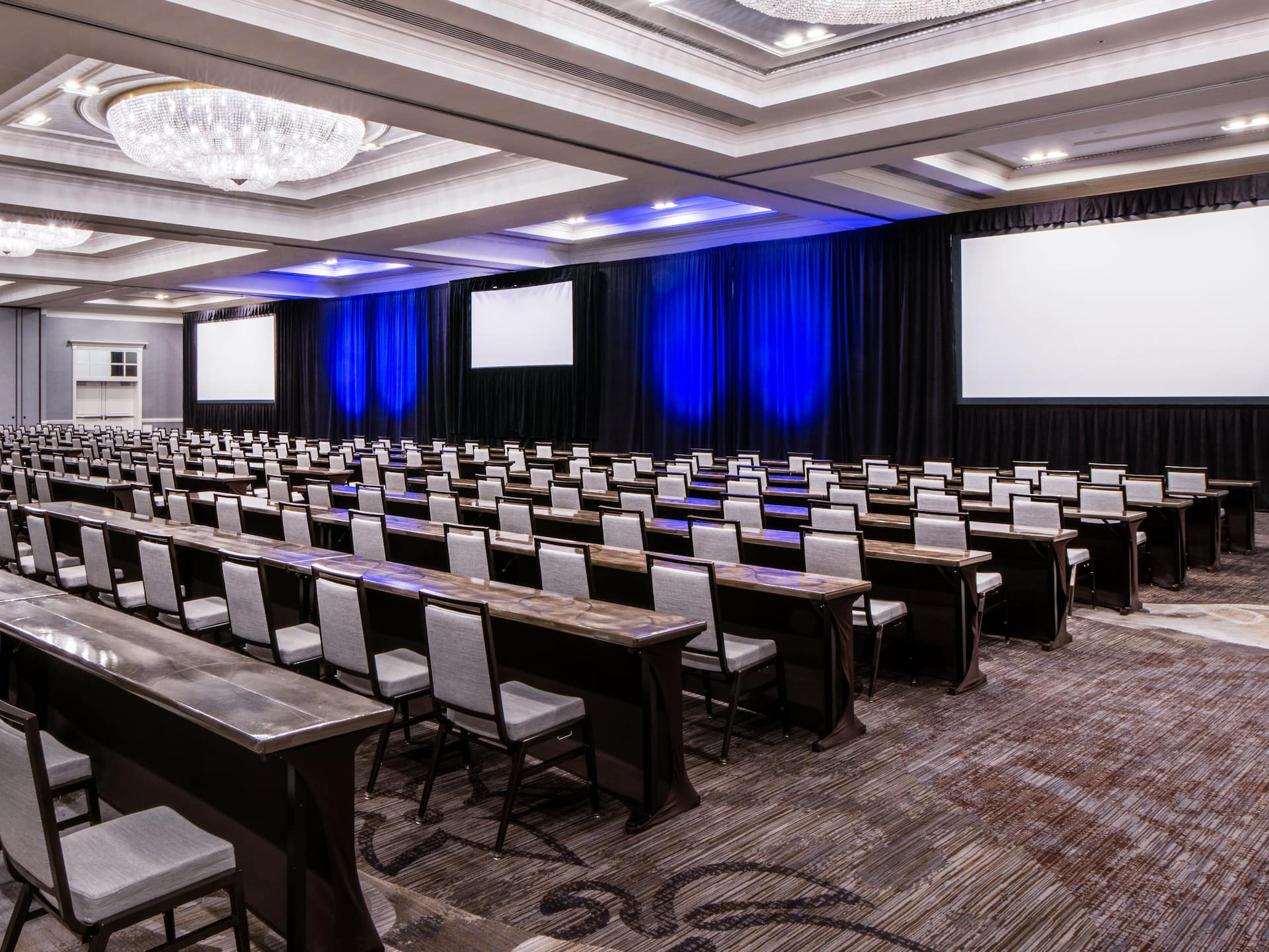 Hyatt Regency Long Island Classroom Ballroom