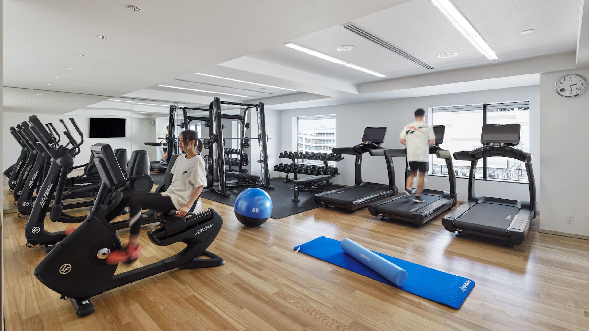 Hyatt House Kanazawa Gym with Guests