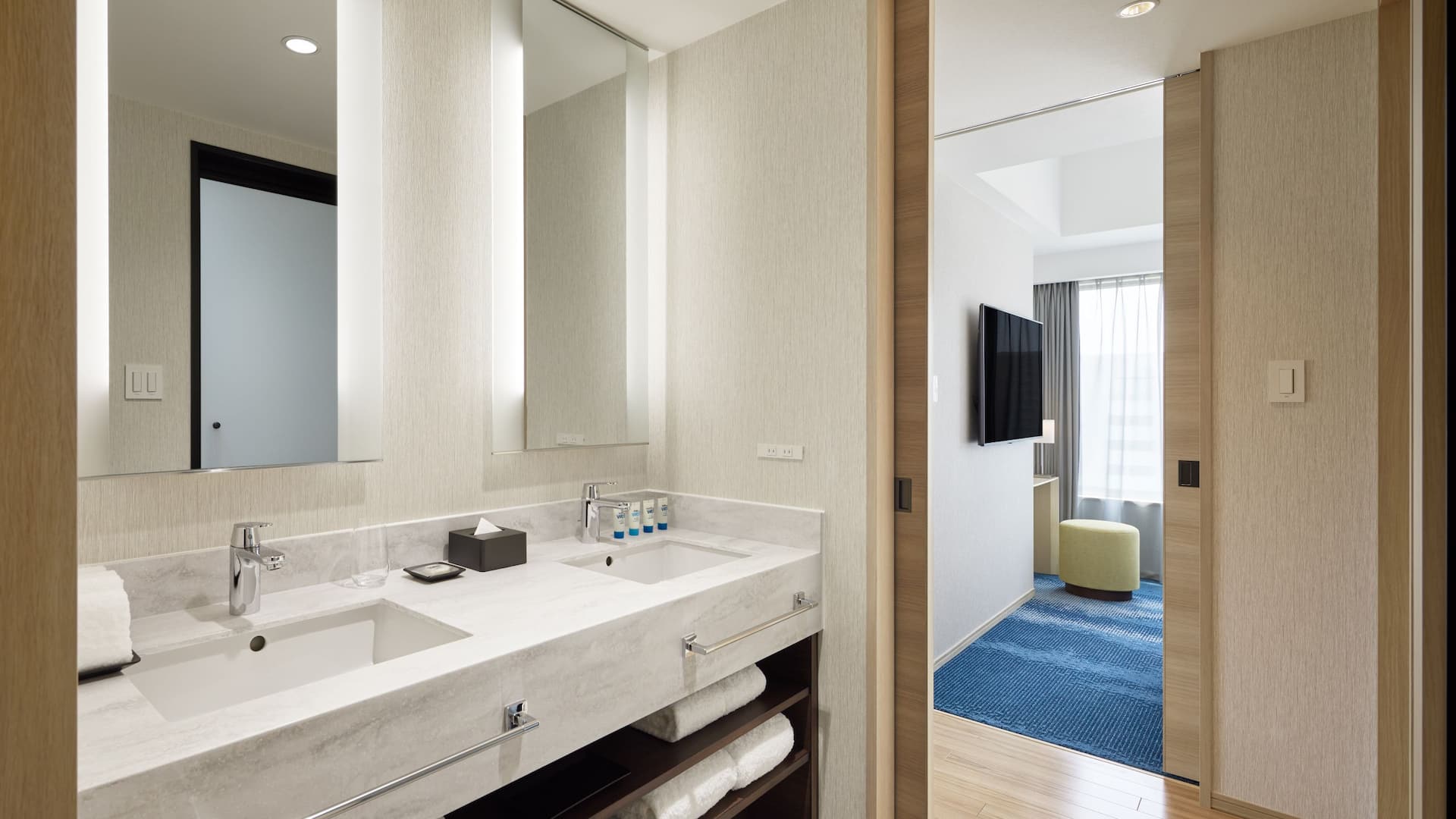 6/8 Hyatt House Kanazawa One Bedroom Kitchen Suite Bathroom