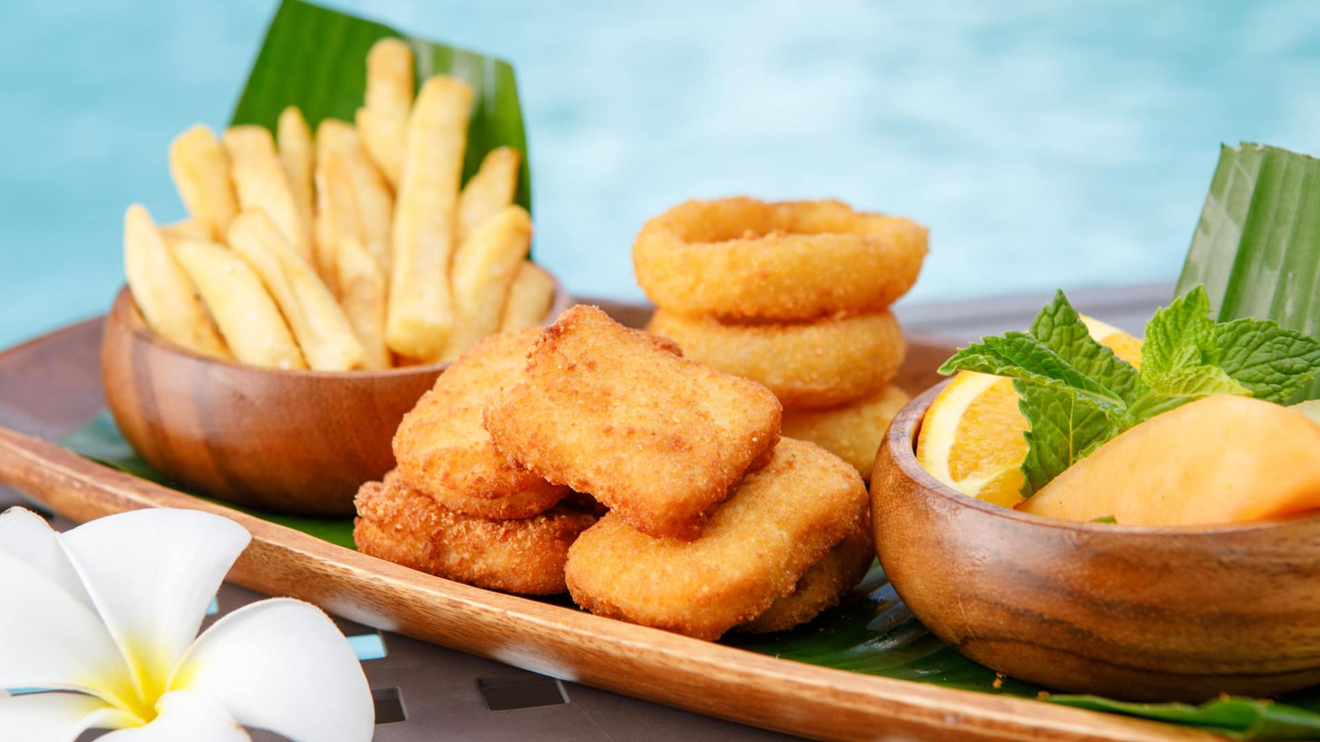 Hyatt Regency Guam Breezes Kids Plate