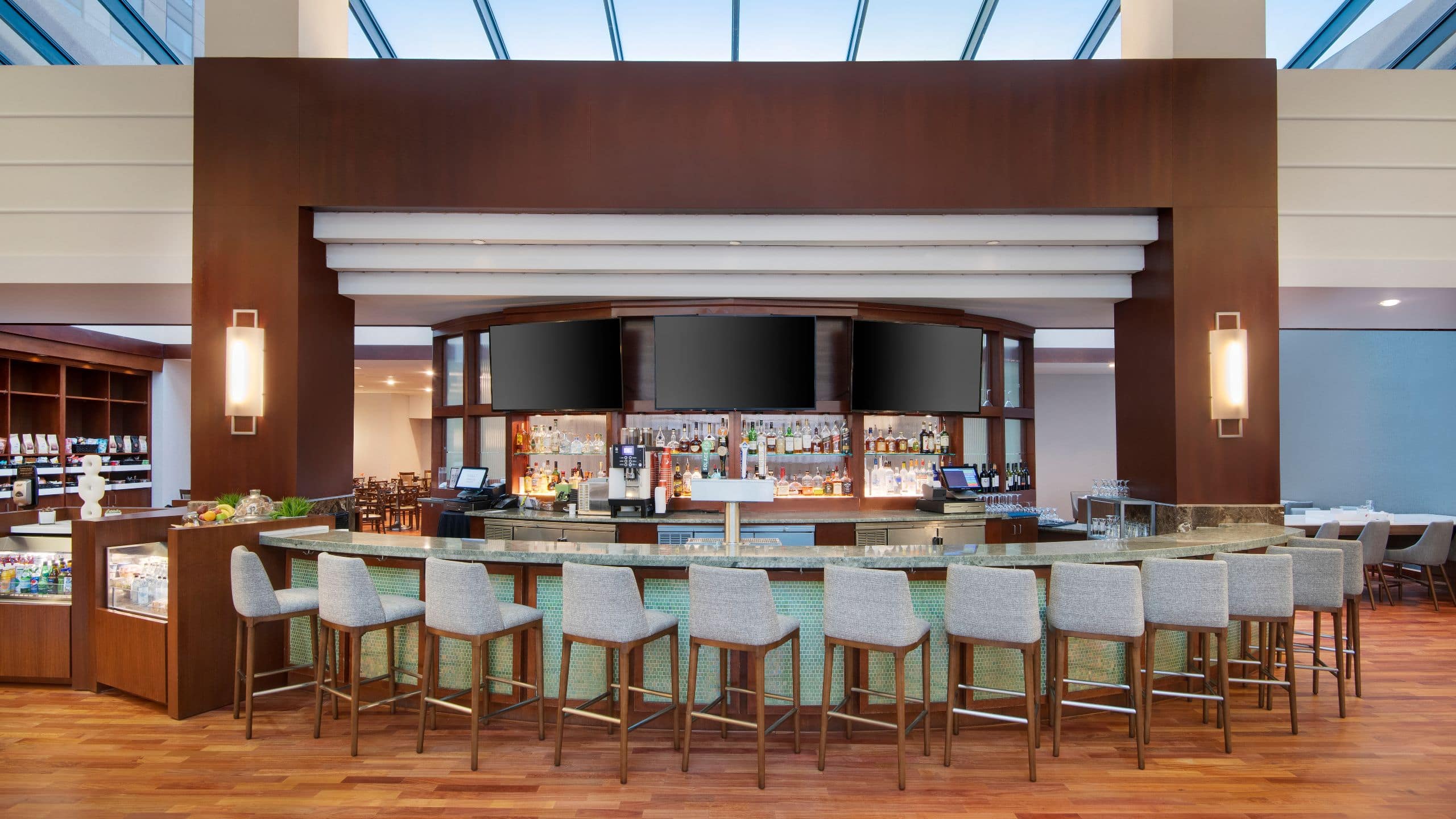 Hyatt Regency Dulles Lobby Bar