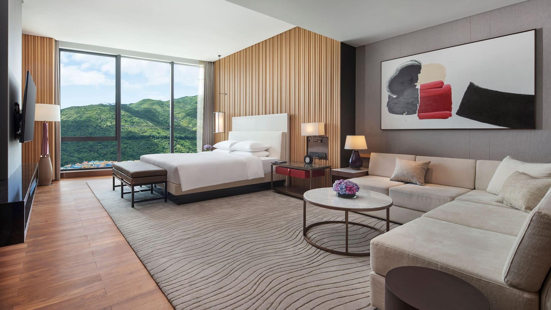 Hyatt Regency Hengqin Presidential Suite Bedroom