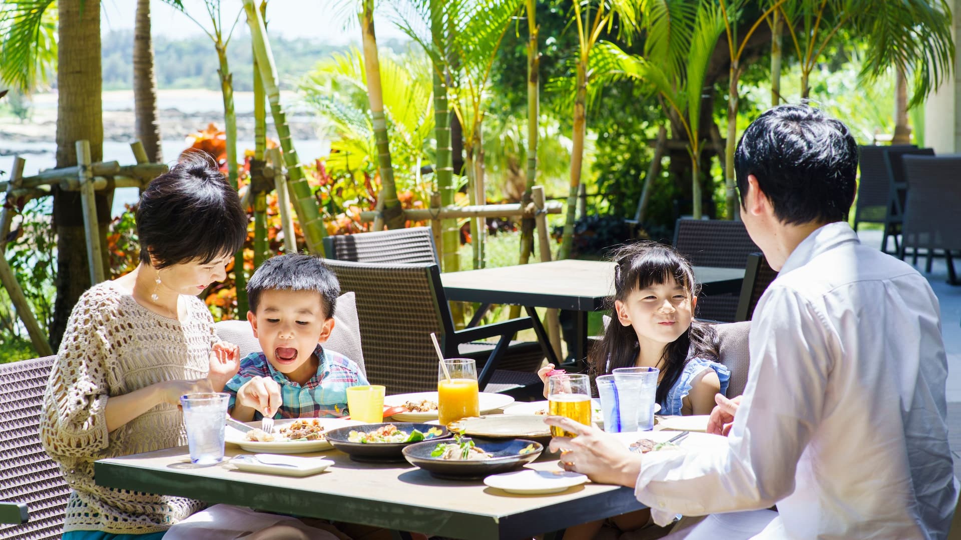 Hyatt Regency Seragaki Island, Okinawa Terrace Lunch