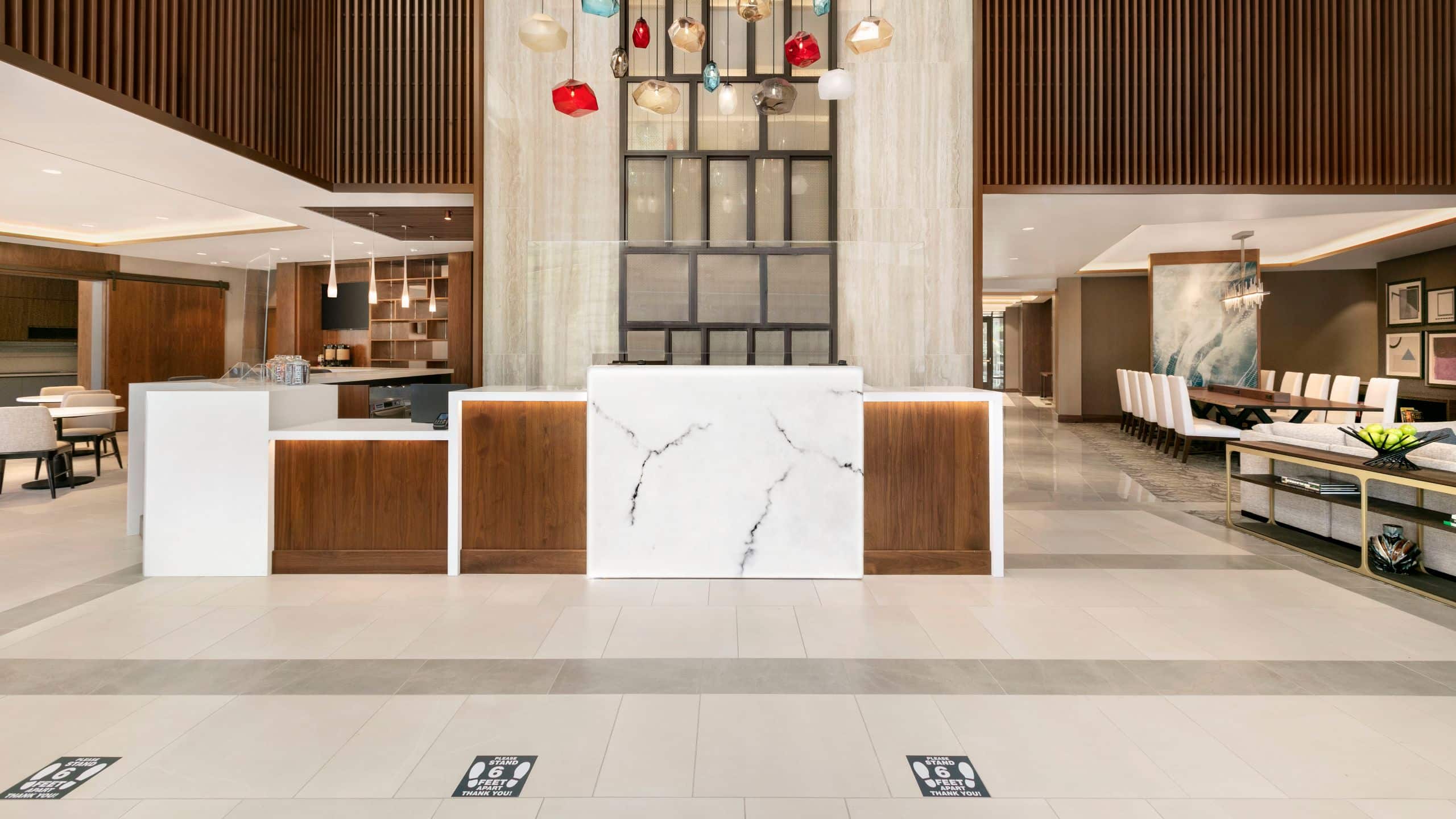 Modern Hotel Near Columbia University Medical Center | Hyatt Place Fort Lee  / George Washington Bridge