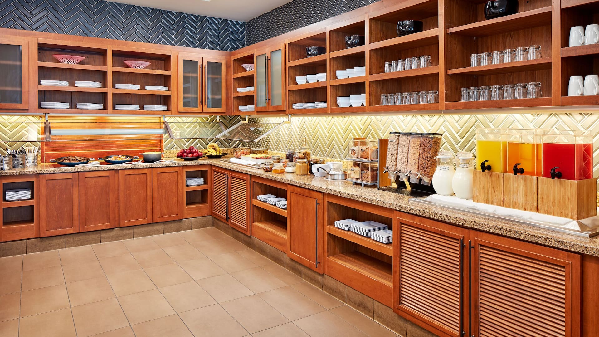 Hyatt Place Los Angeles/LAX/El Segundo Breakfast Buffet