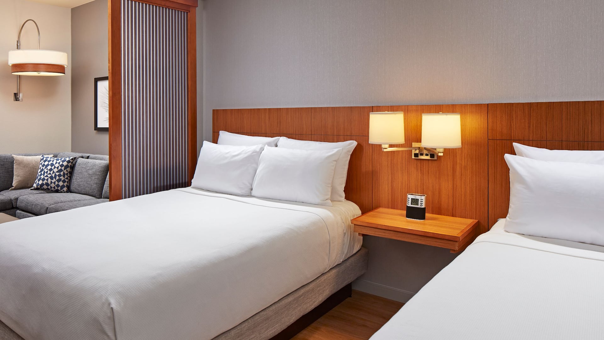 Hyatt Place Los Angeles/LAX/El Segundo 2 Queen Guestroom