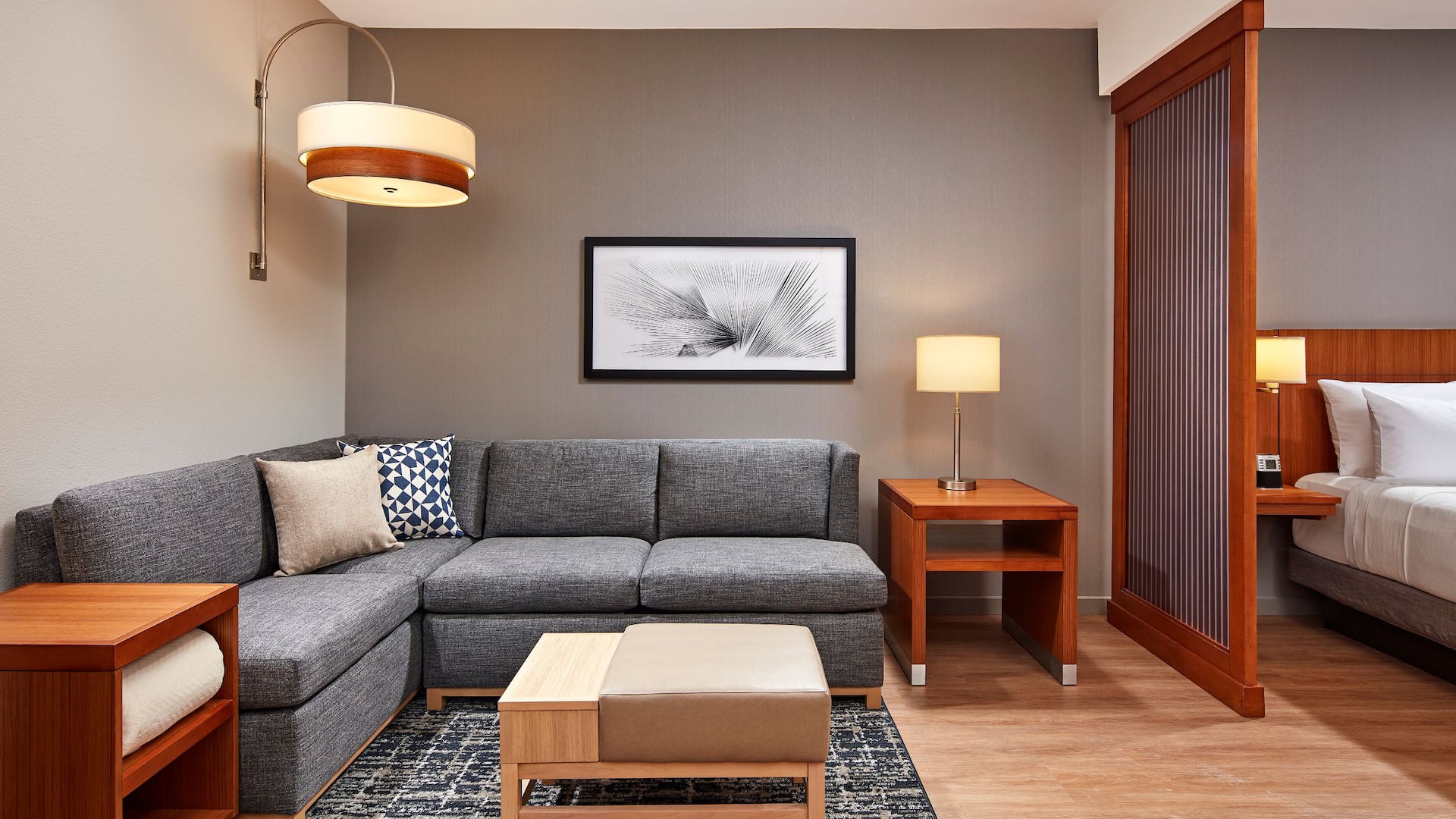 Hyatt Place Los Angeles/LAX/El Segundo King Guestroom