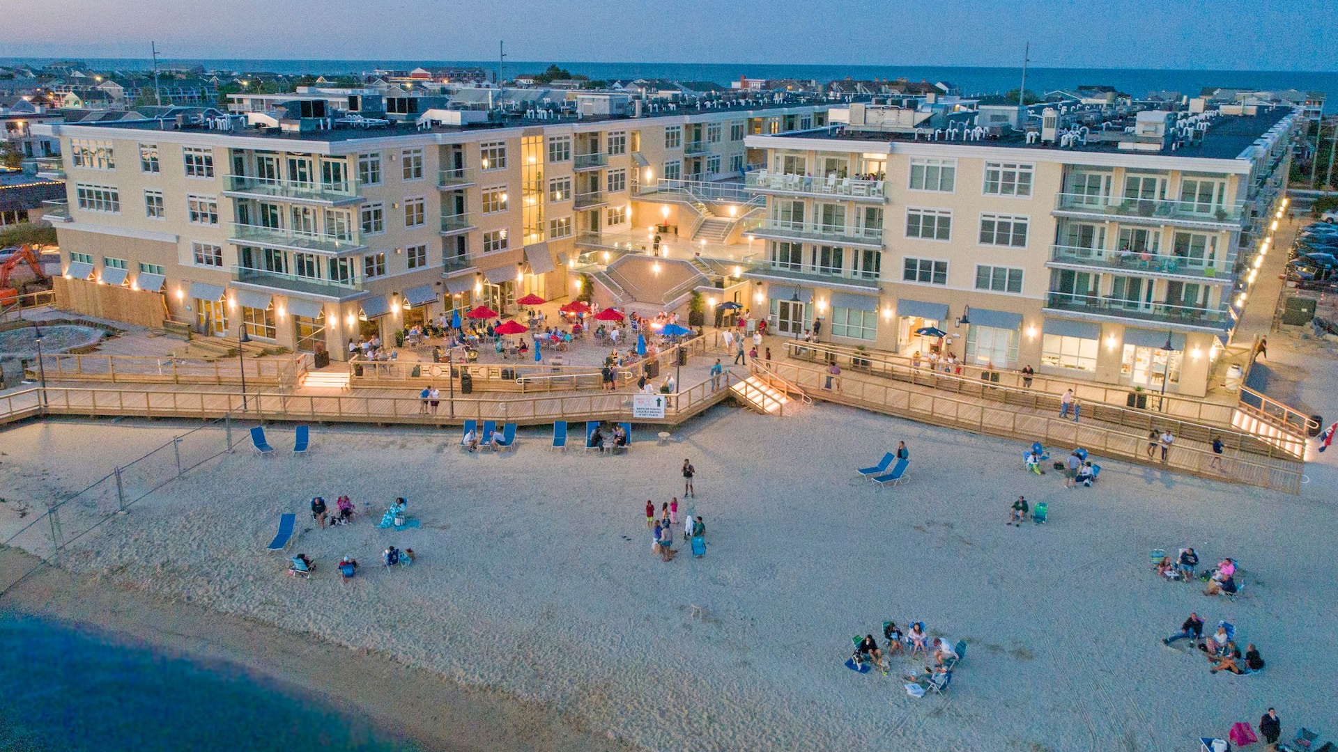 Hyatt Place Dewey Beach At Night Deck
