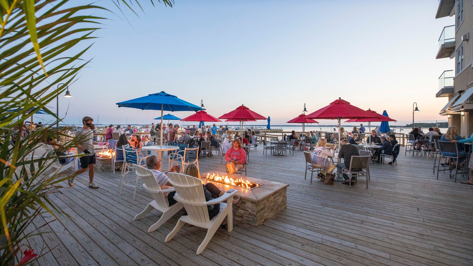 Hyatt Place Dewey Beach Planter Bonfire