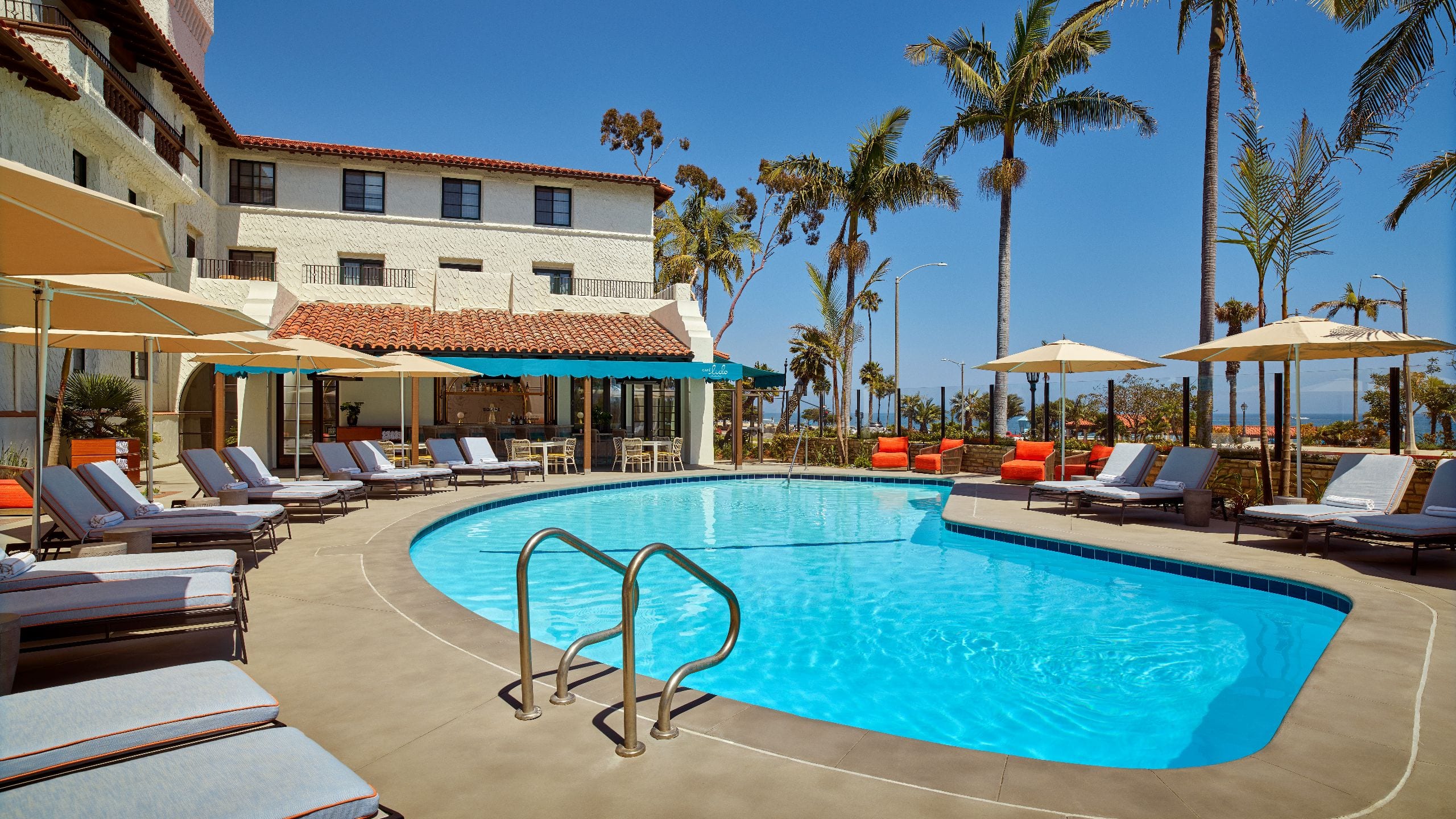 Mar Monte Hotel Pool