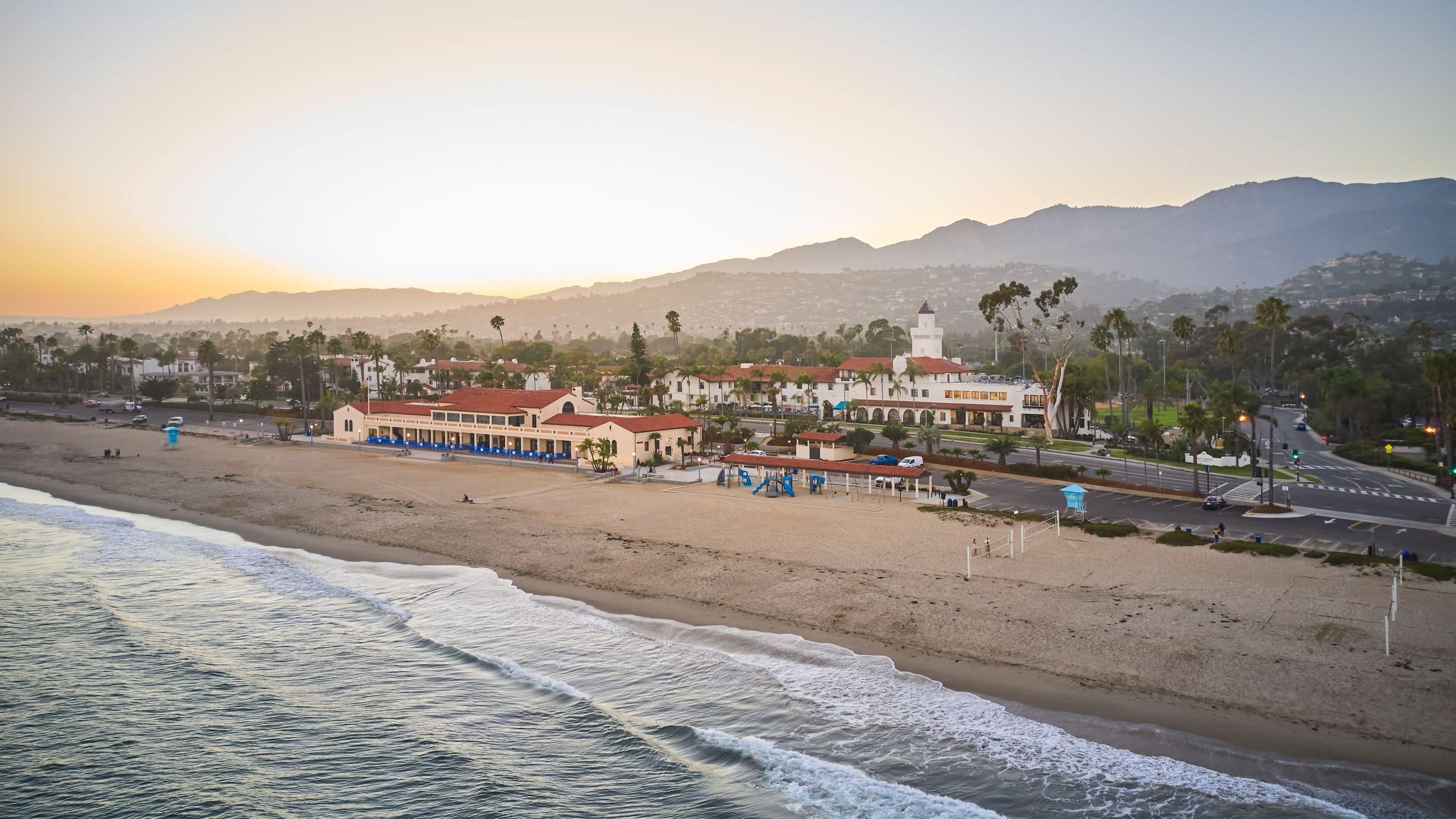 Mar Monte Hotel Exterior Arial Beach