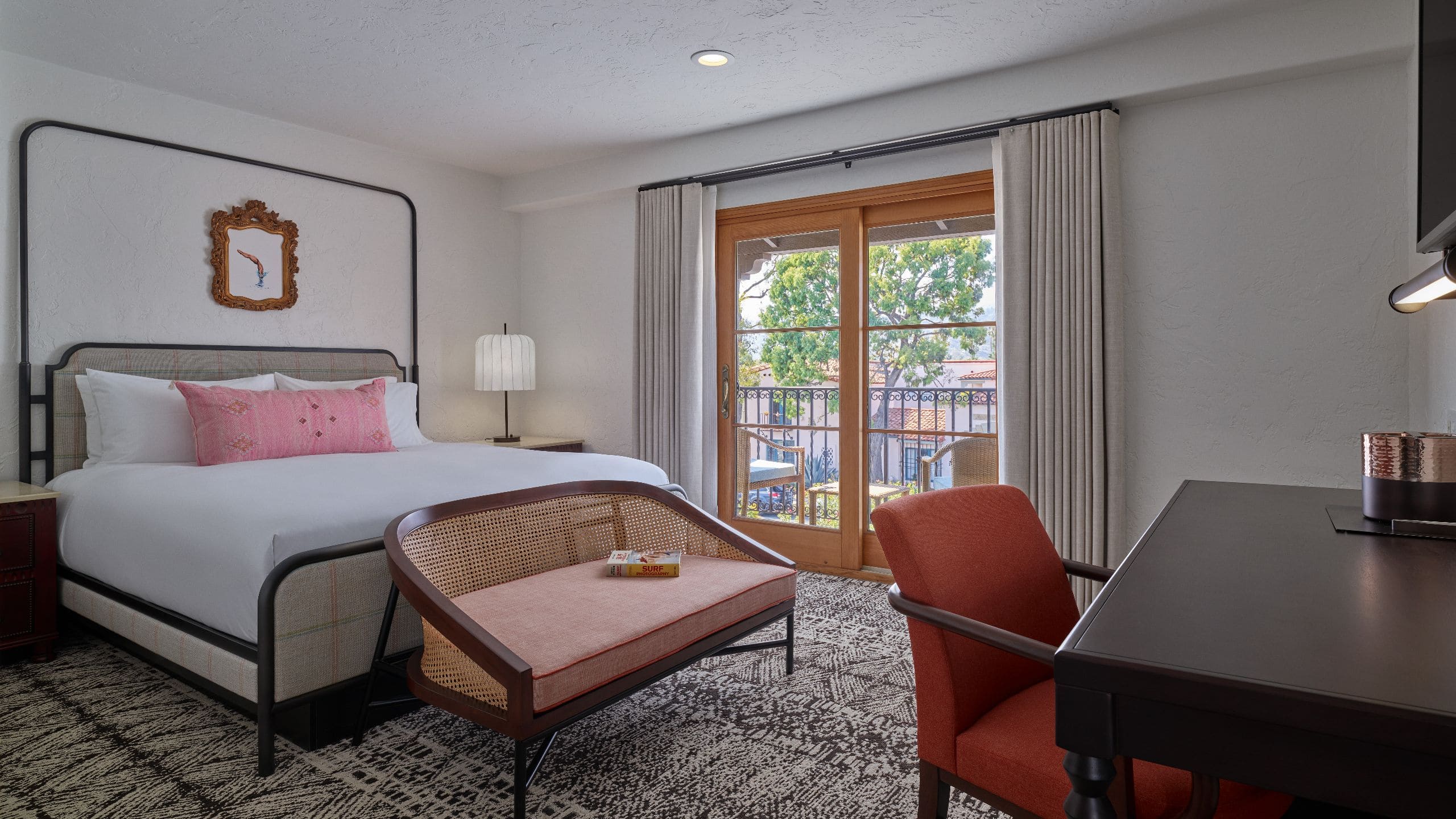 Mar Monte Hotel King Bed Balcony