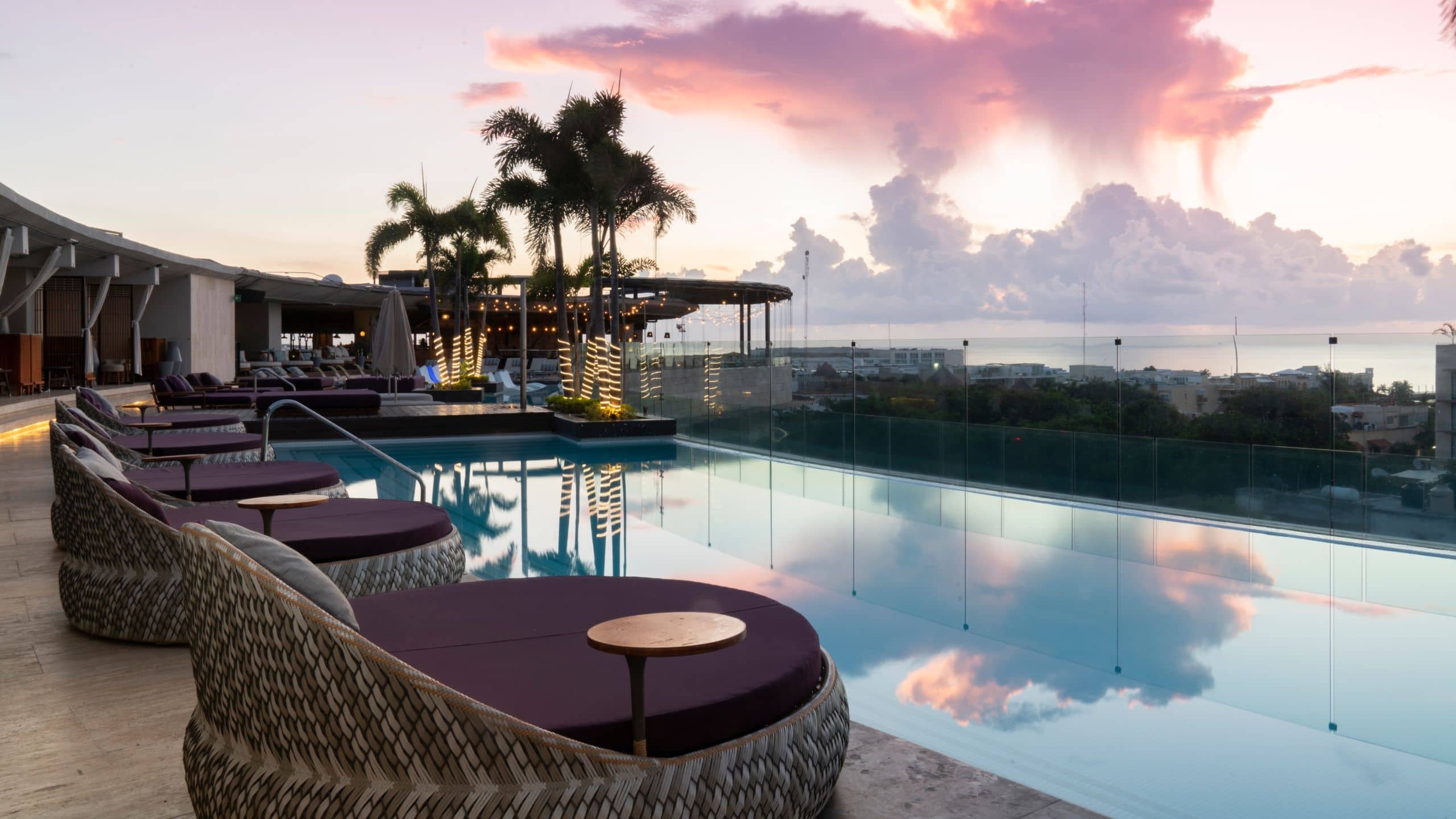 Thompson Playa del Carmen Main House Sunrise