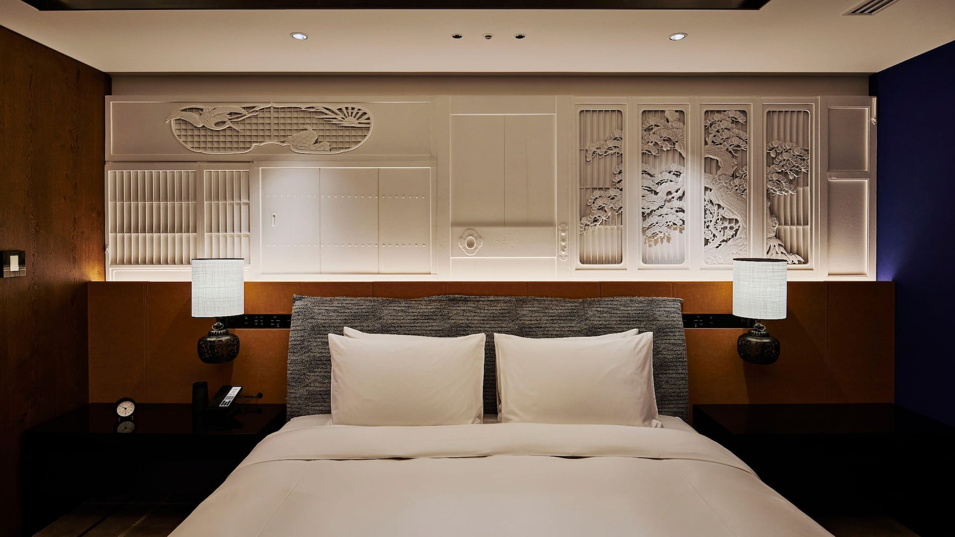 4/12 Hyatt Centric Kanazawa Kanazawa Suite Headboard