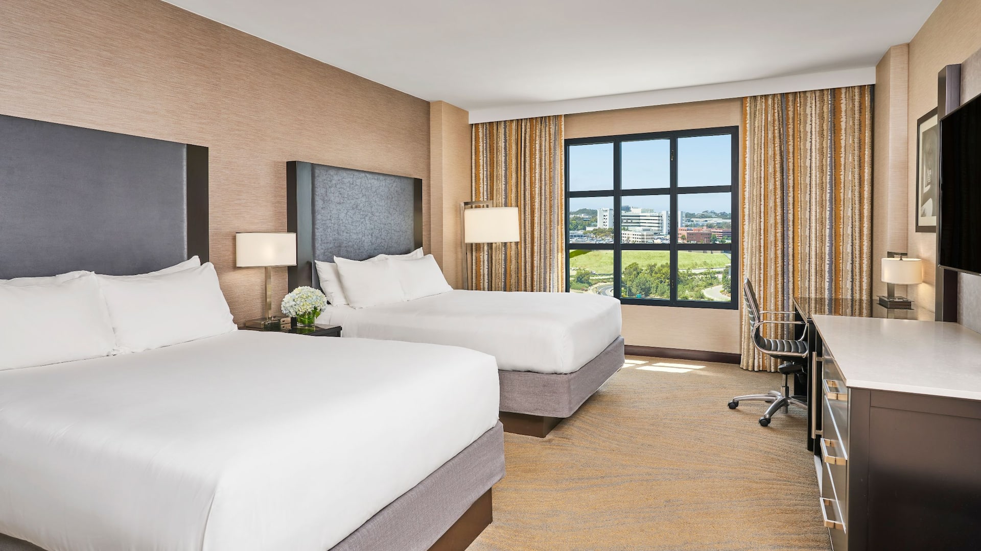 Hyatt Regency La Jolla at Aventine Queen City View