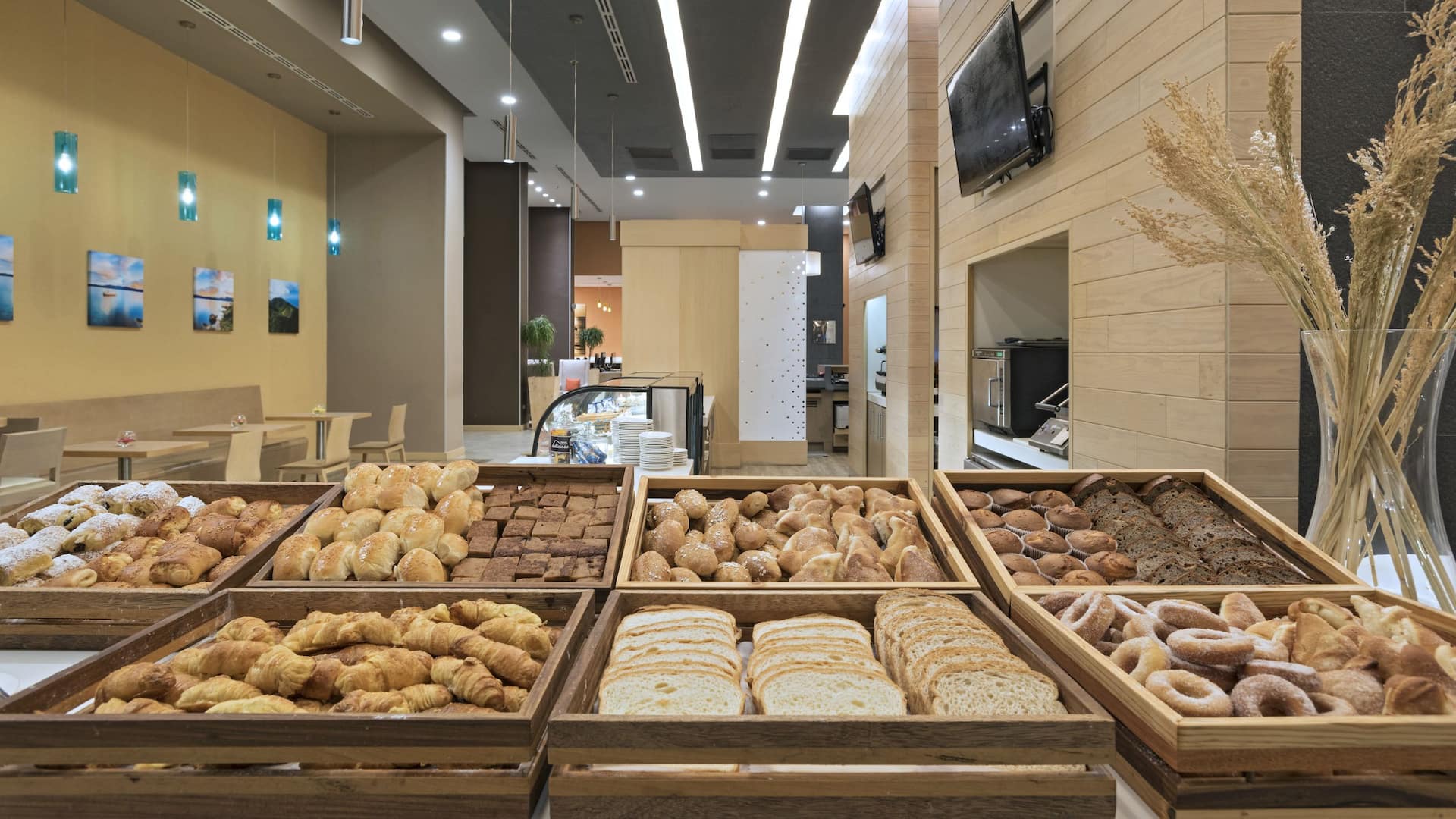 Hyatt Place Managua Breakfast Buffet