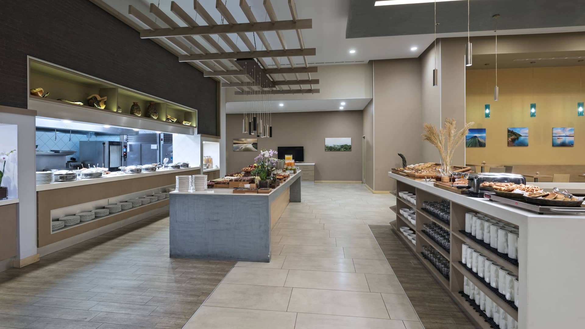 Hyatt Place Managua Breakfast