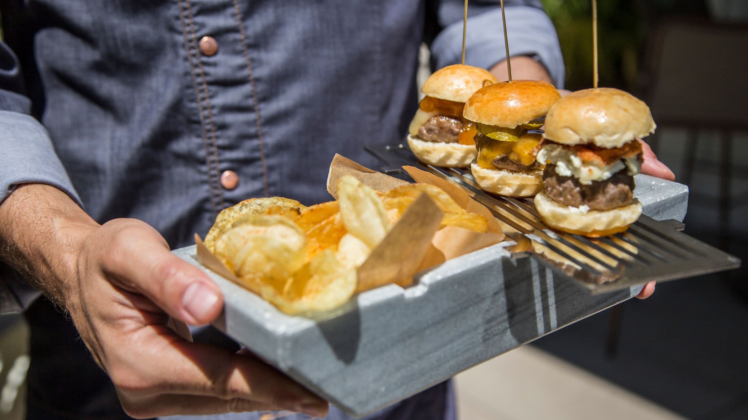 Hyatt Centric Gran Via Madrid Tres Quesos Tres Burgers