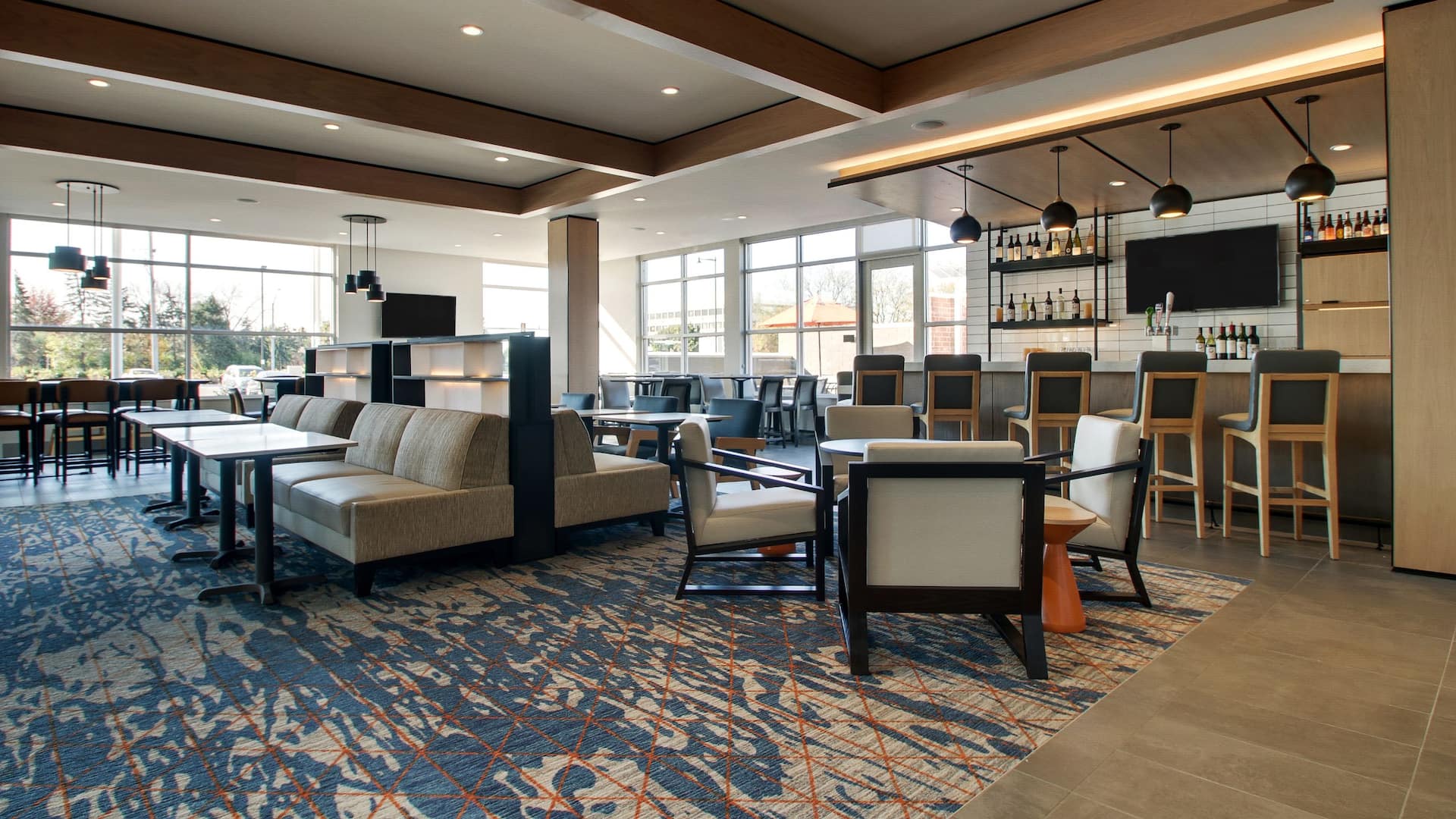 Hyatt House Chicago / Oak Brook Great Room