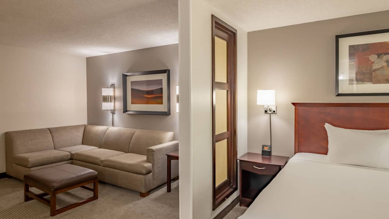King Bed High Floor with Sofa Bed