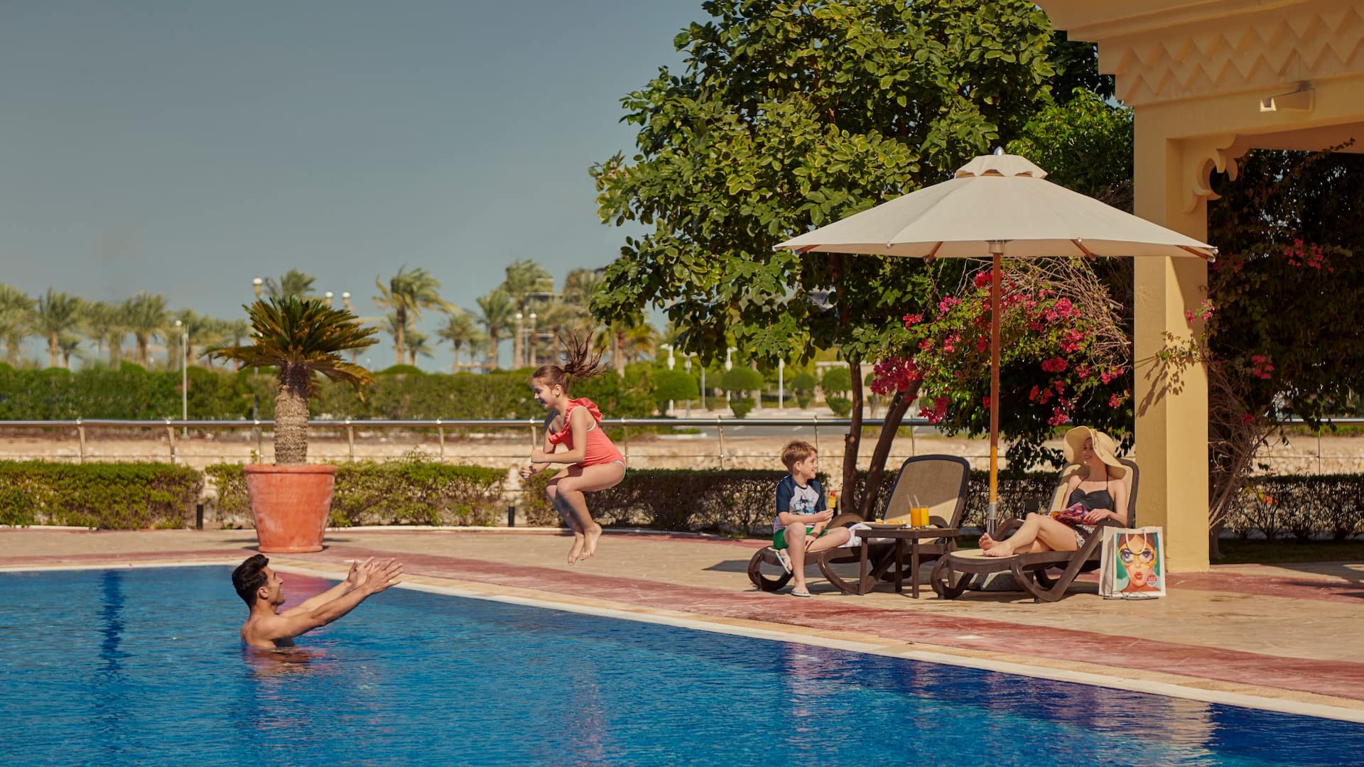 Grand Hyatt Doha Hotel & Villas Family At Pool