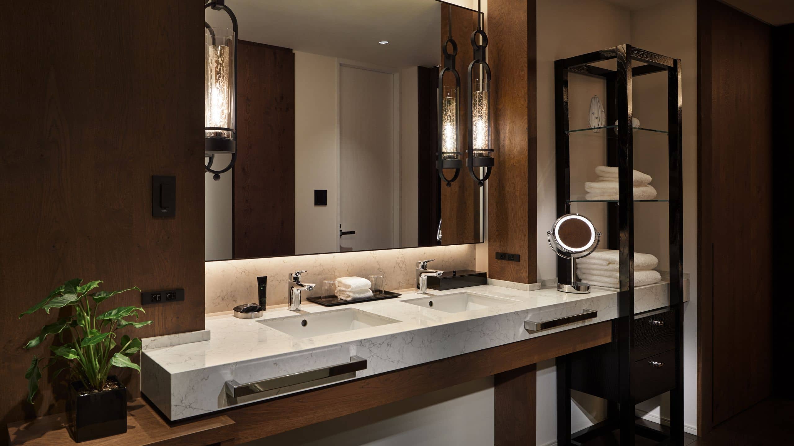10 of 12 Hyatt Centric Kanazawa Kanazawa Suite Washroom
