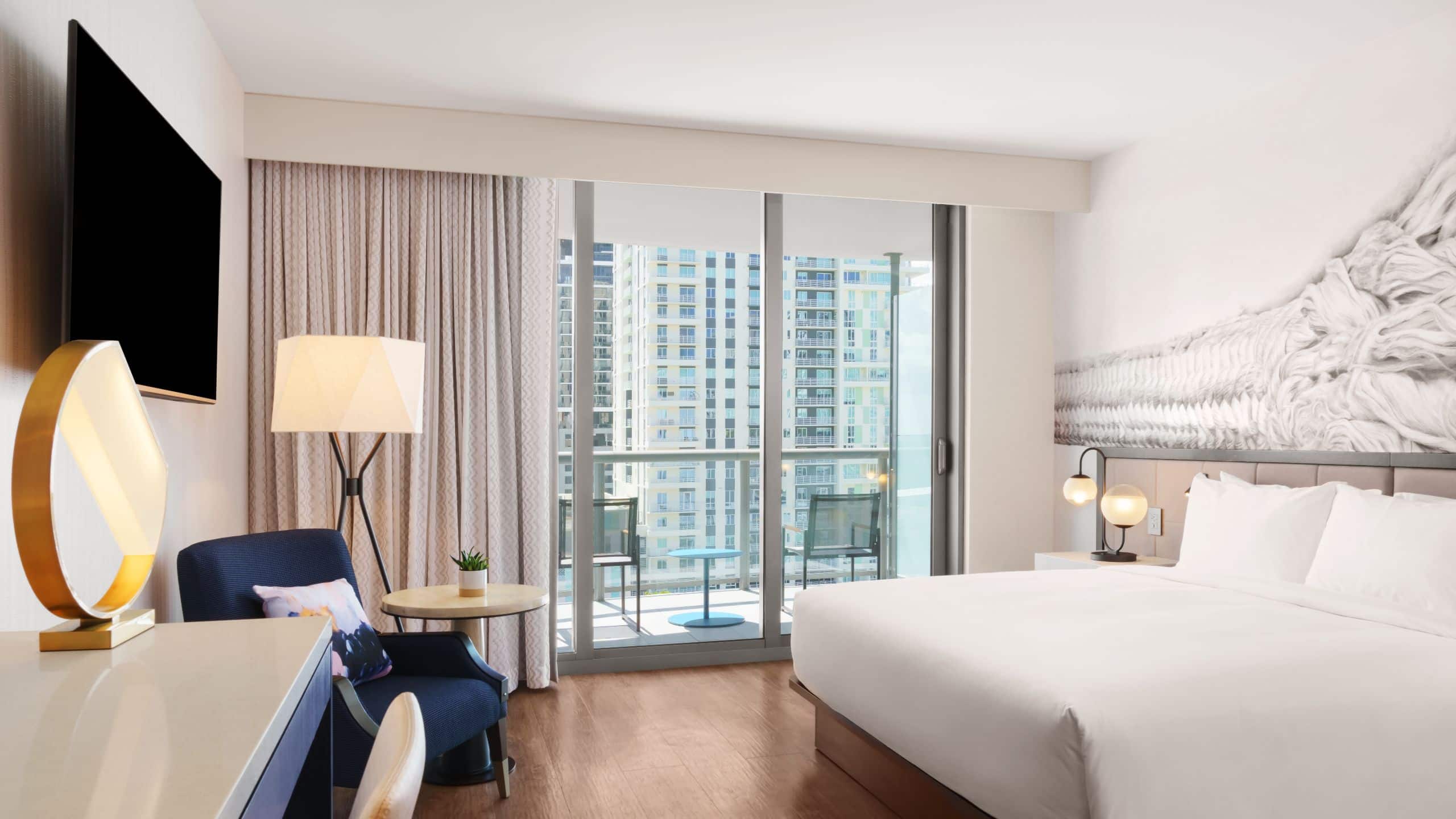 Hyatt Centric Las Olas Fort Lauderdale Balcony King