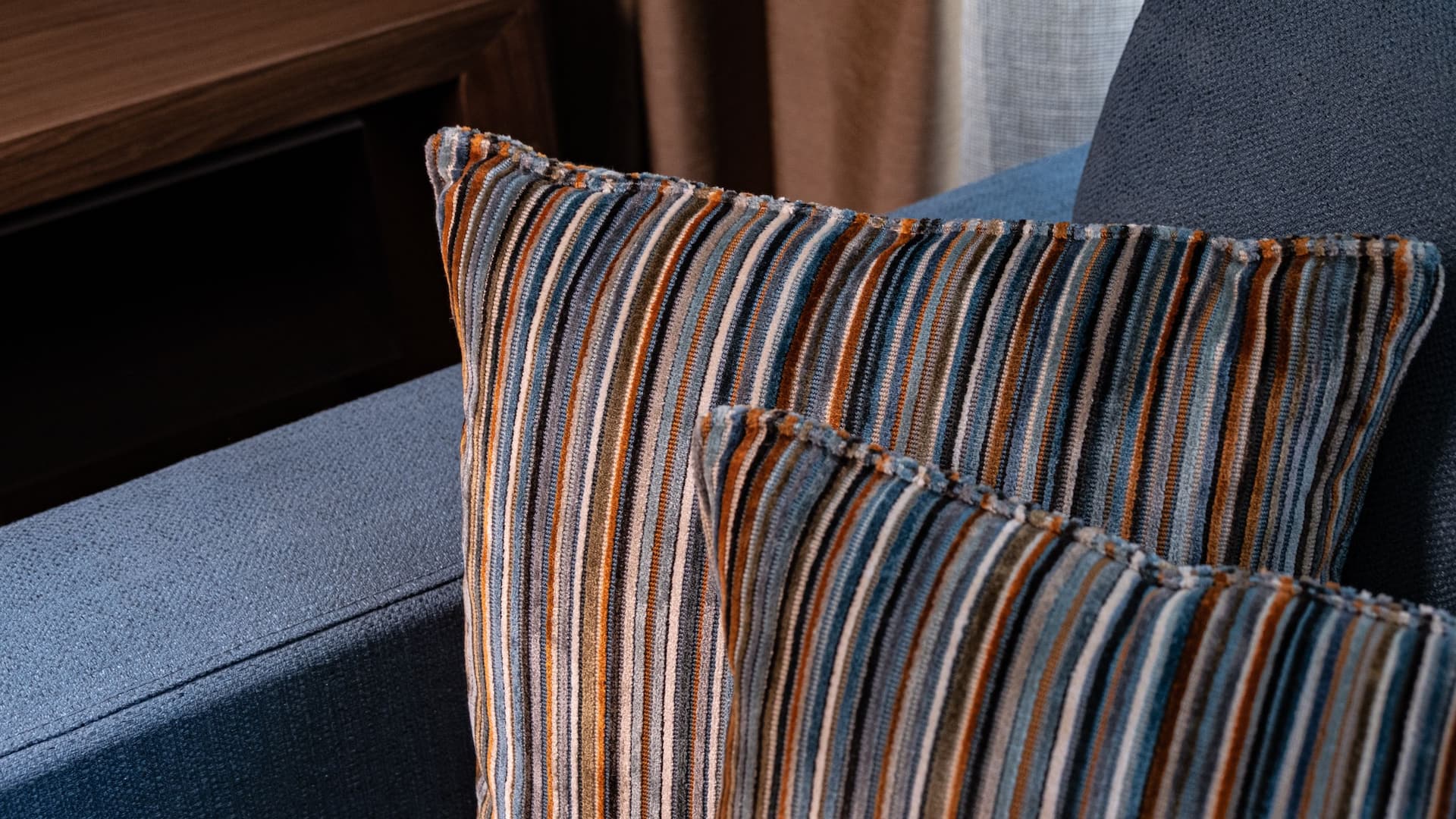 4 of 5 Hyatt Regency Malta King Room Detail Cushion