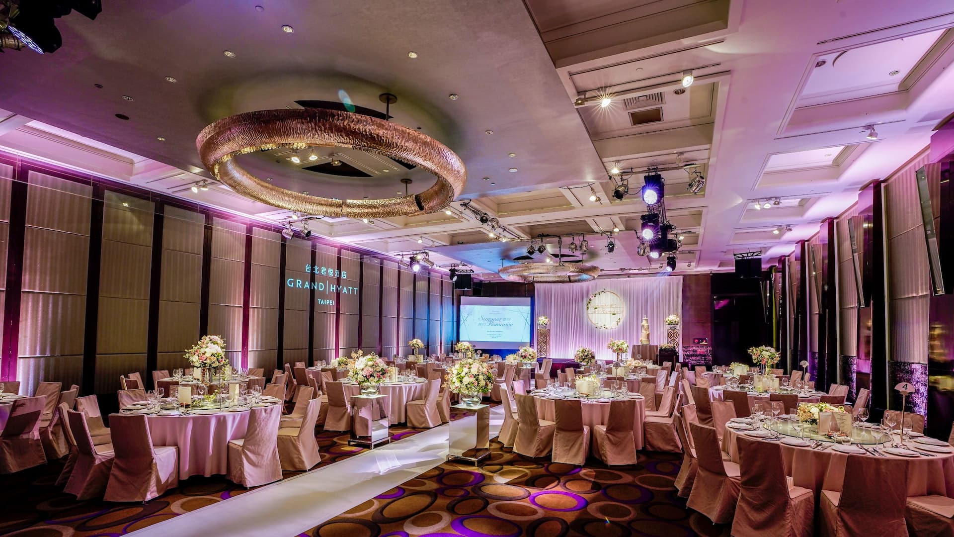 Grand Hyatt Taipei Wedding Fair Setup