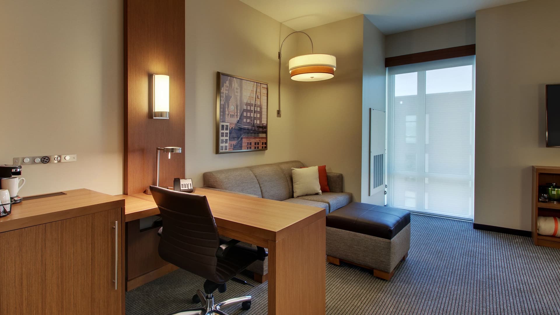 Hyatt Place Milwaukee Downtown One Bedroom King Suite Desk
