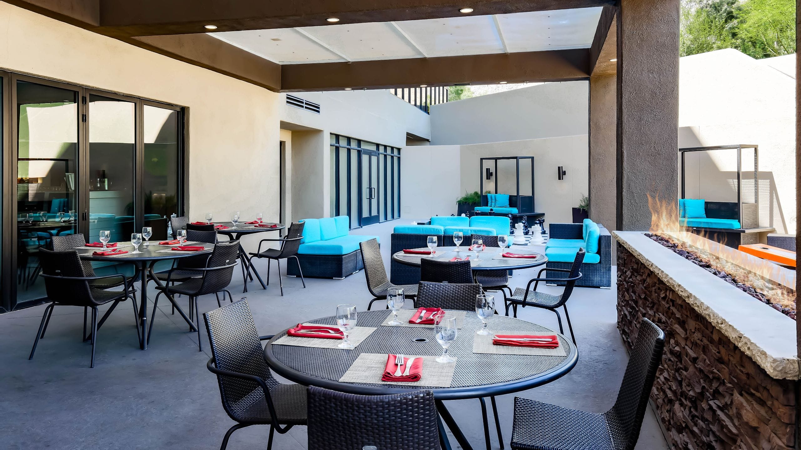 Hyatt Palm Springs Outdoor Space