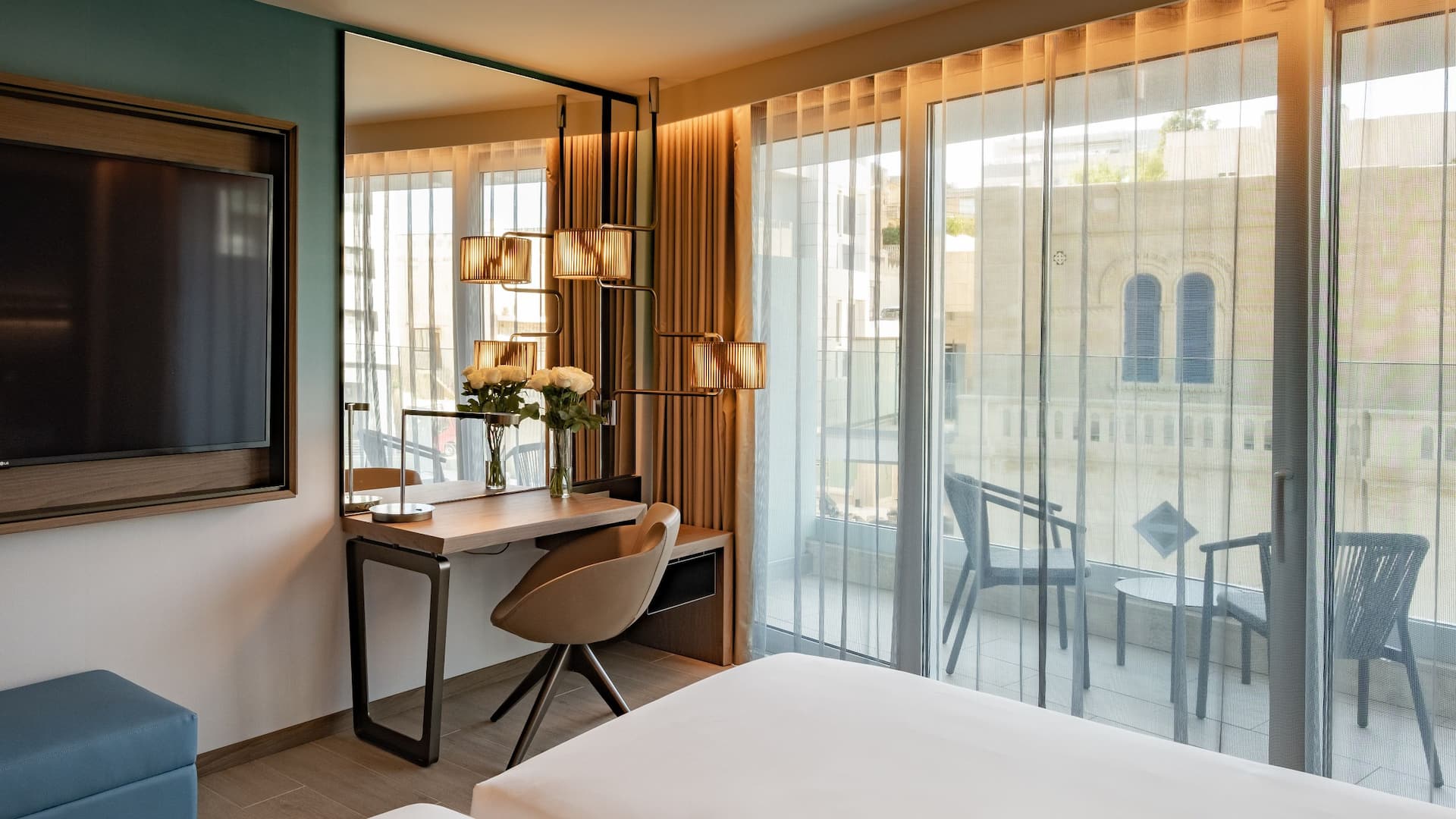 Hyatt Regency Malta Two Twin Guestroom