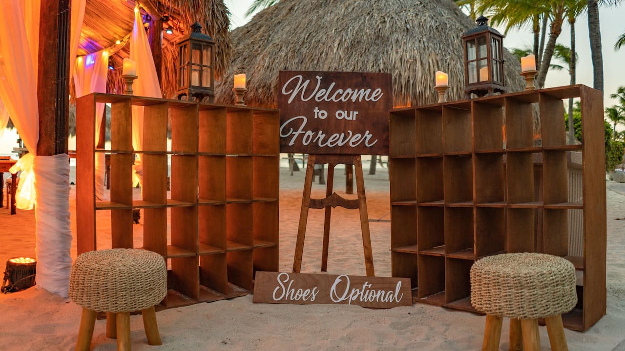 Entrance of a beachside Aruba wedding