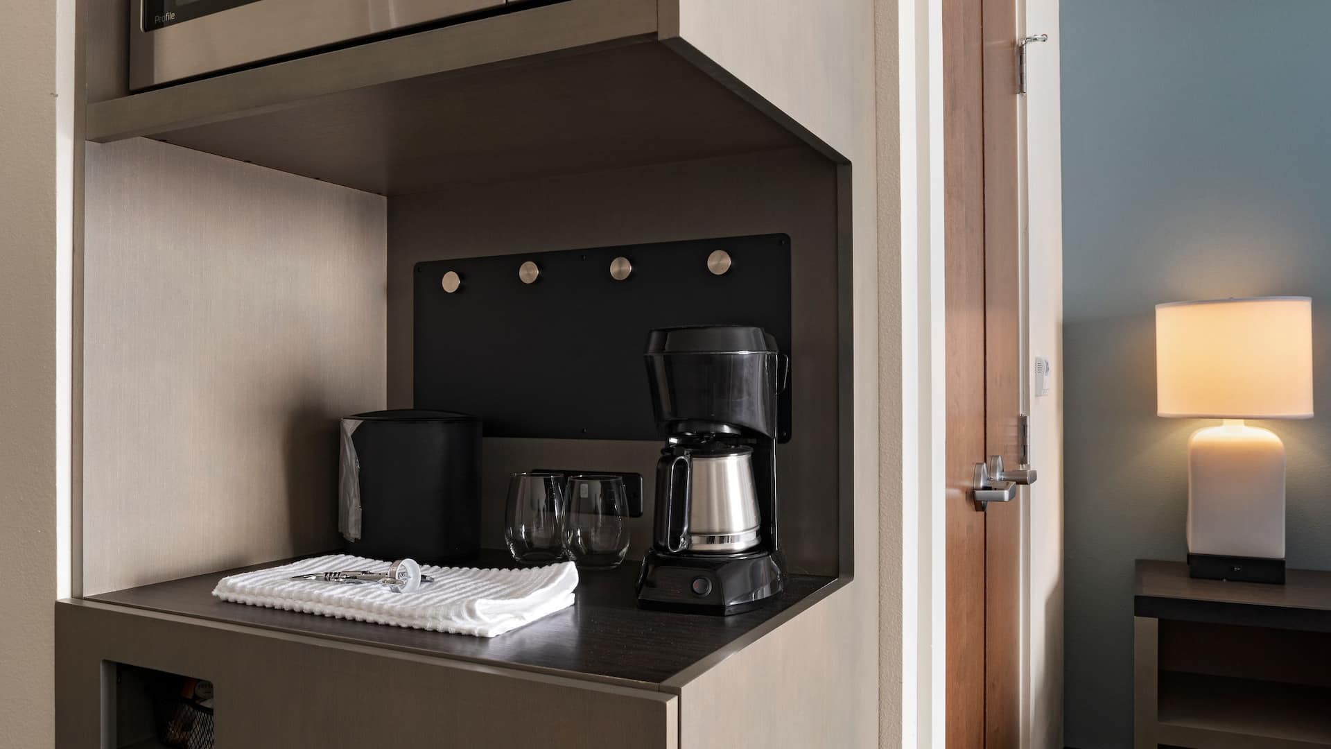 2 of 2 Hyatt House Carlsbad Guestroom Kitchenette