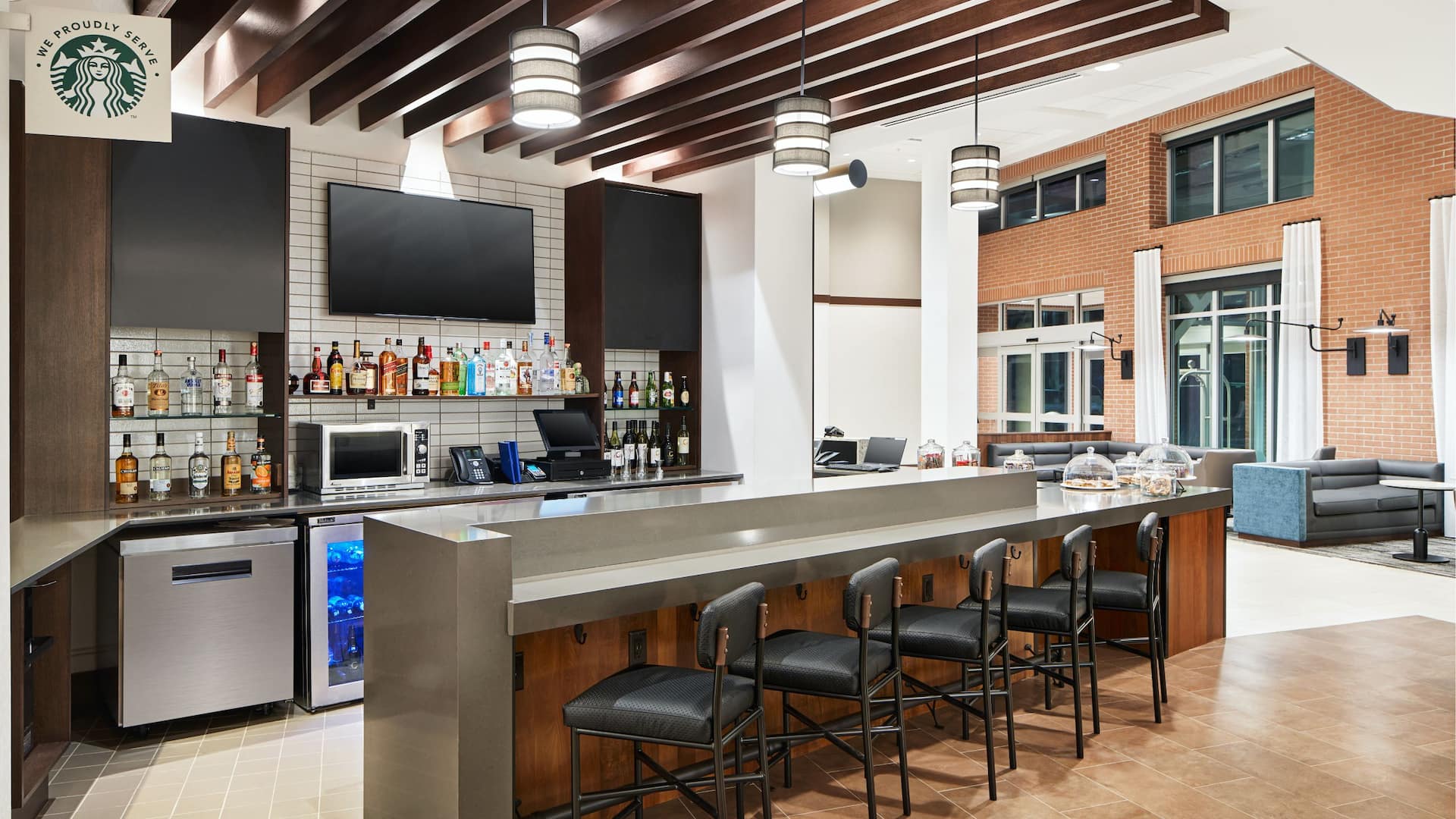 Hyatt Place Melbourne / Palm Bay Bar