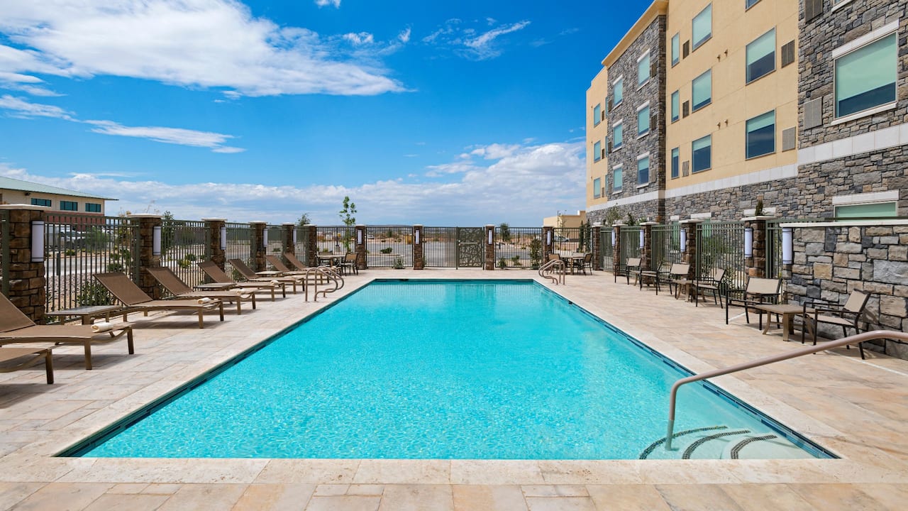 Outdoor Swimming Pool
