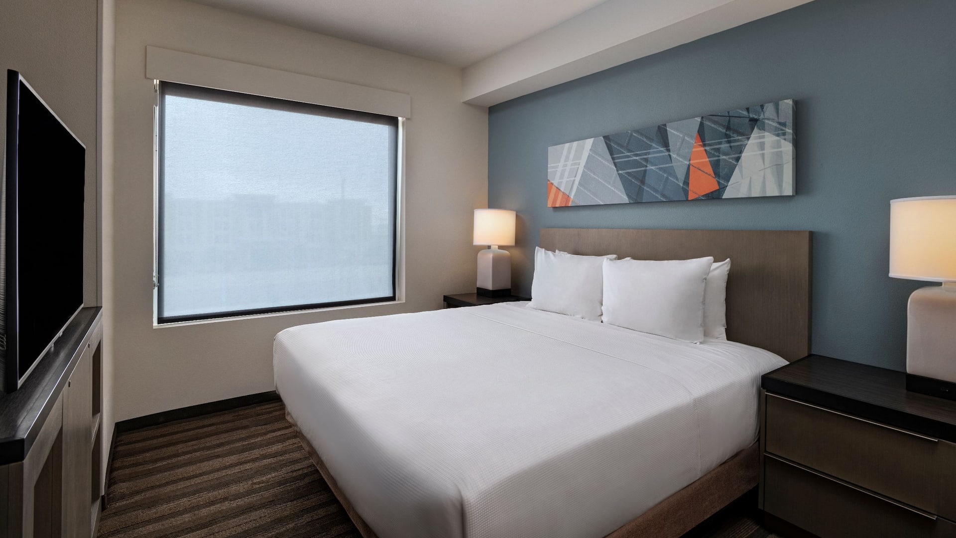 Hyatt House Carlsbad Studio King Guestroom