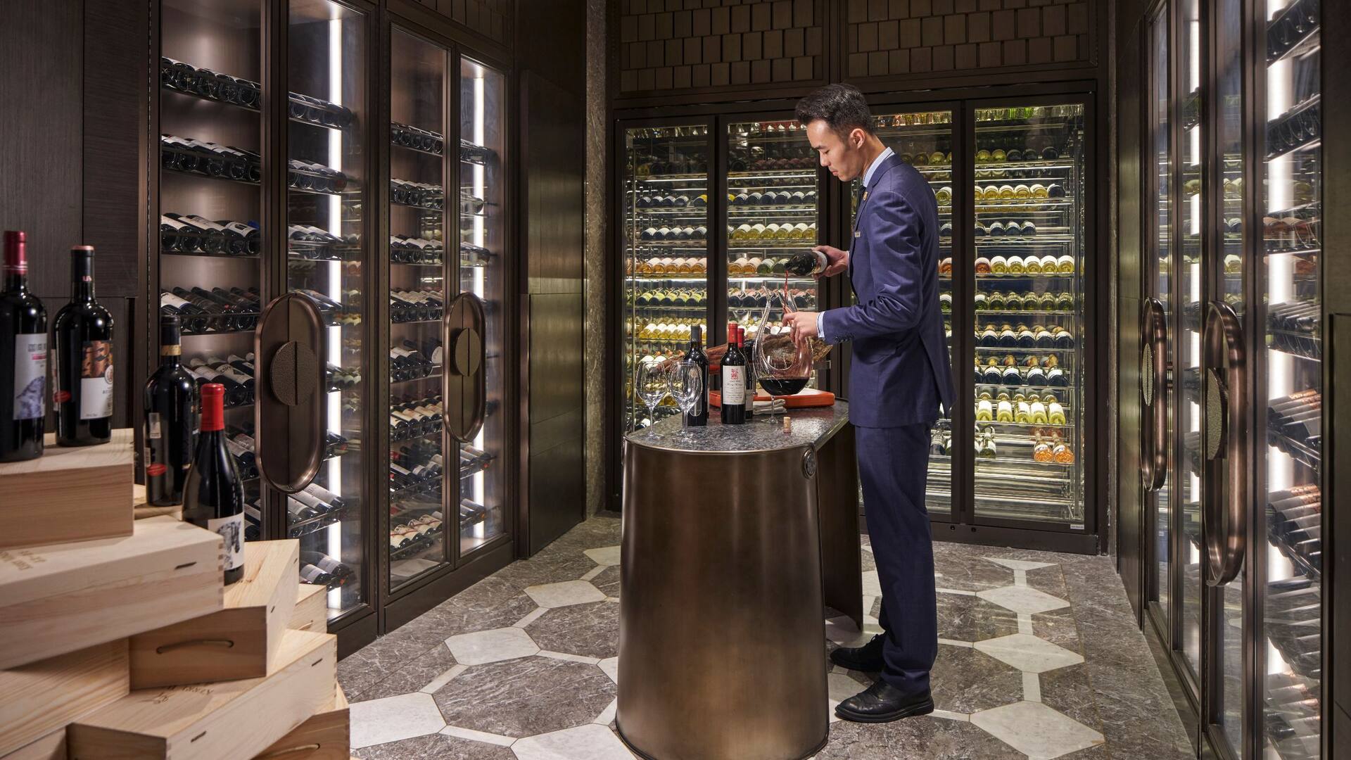 Grand Hyatt Hefei Jun House Wine Cellar