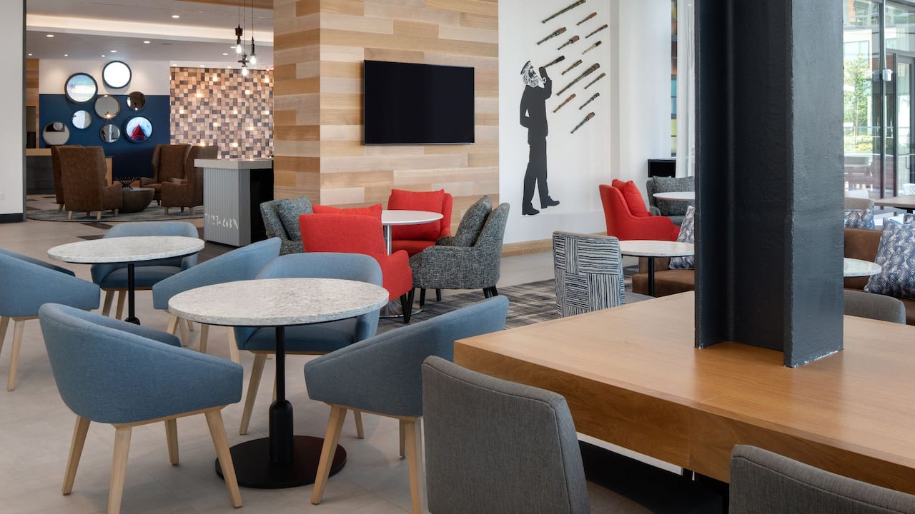 Hyatt Place Boston / Seaport District Lower Lounge Modern Seating near Boston Seaport District