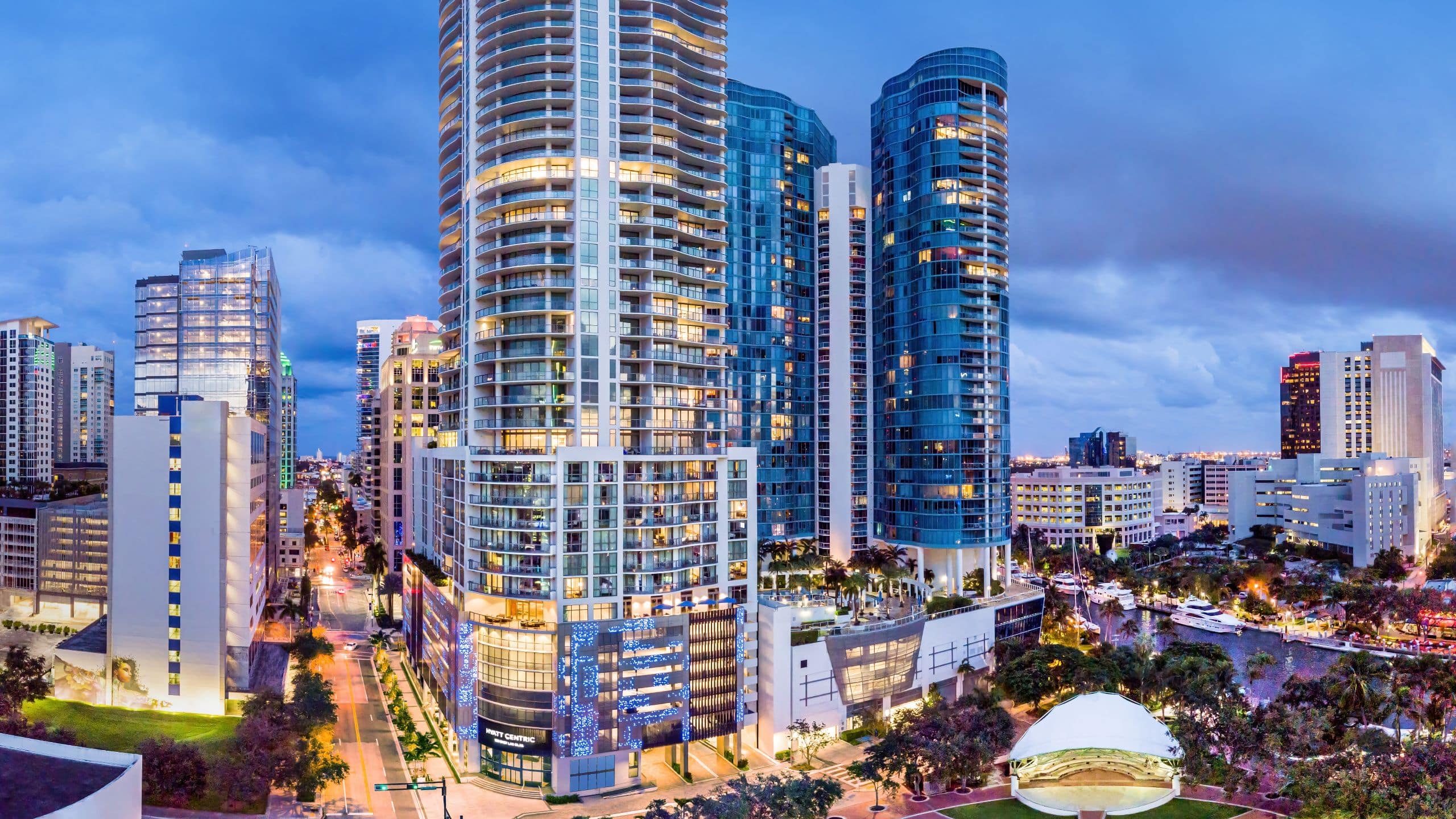 Hyatt Centric Las Olas Fort Lauderdale Exterior Dusk