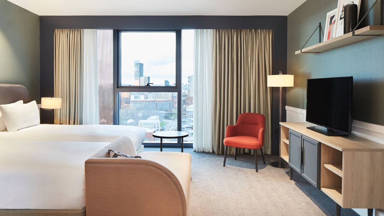 Twin Guestroom with View