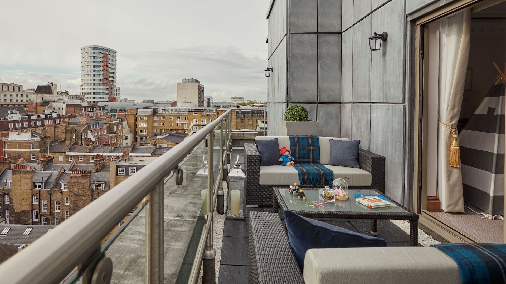 Hyatt Regency London - The Churchill Churchill Residential Suite Terrace