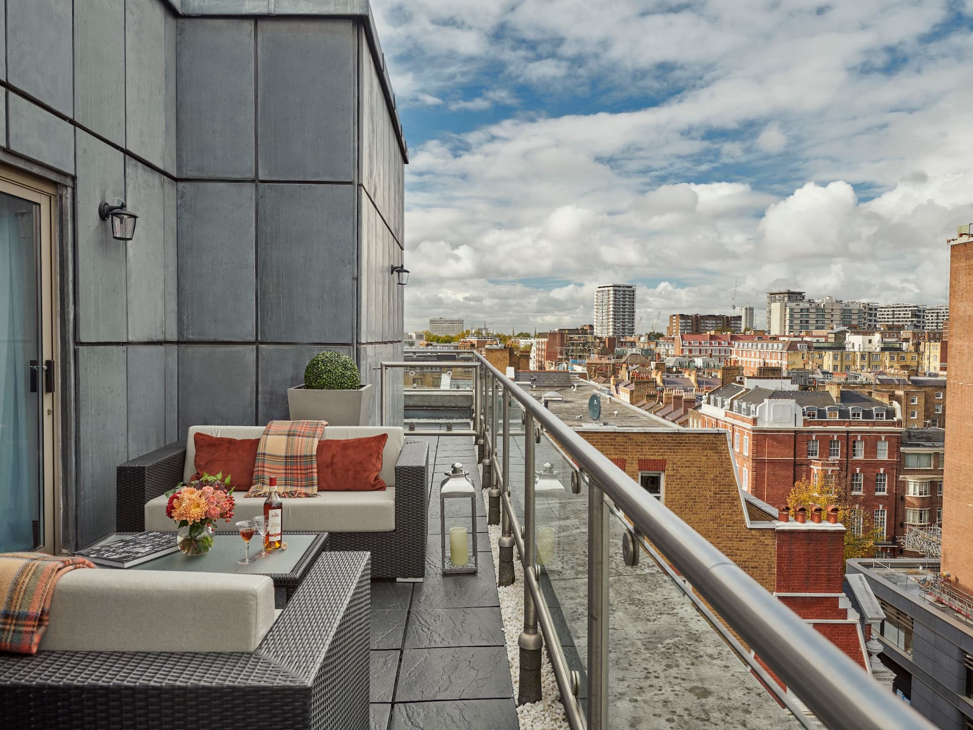 Hyatt Regency London - The Churchill Residential Suite Terrace